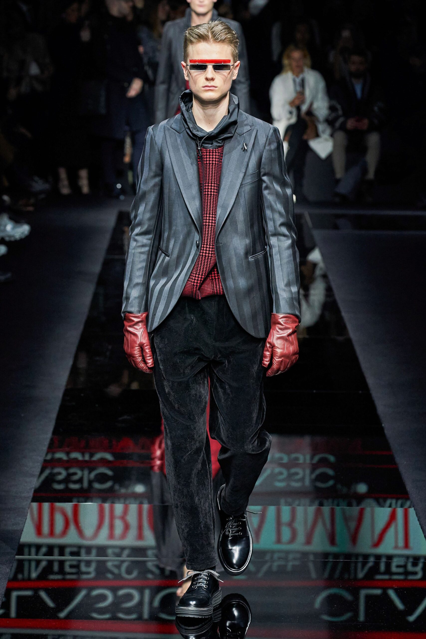 Emporio Armani F/W 20 Menswear Look 4