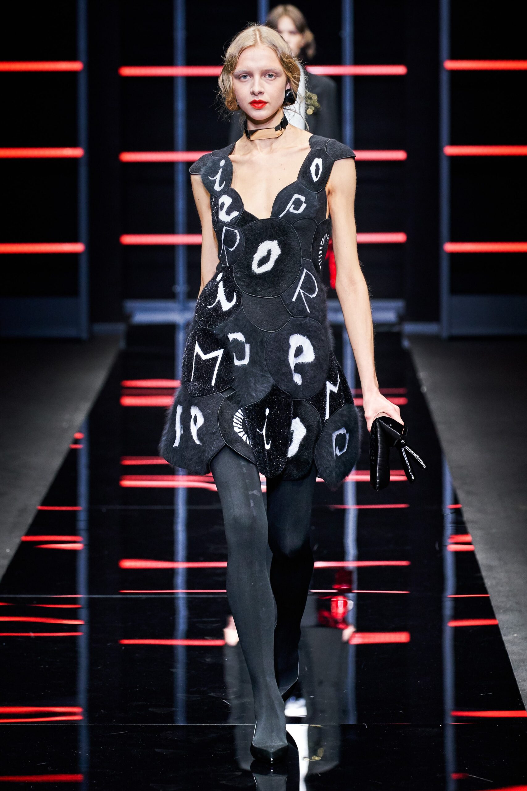 Emporio Armani F/W 19 Look 12