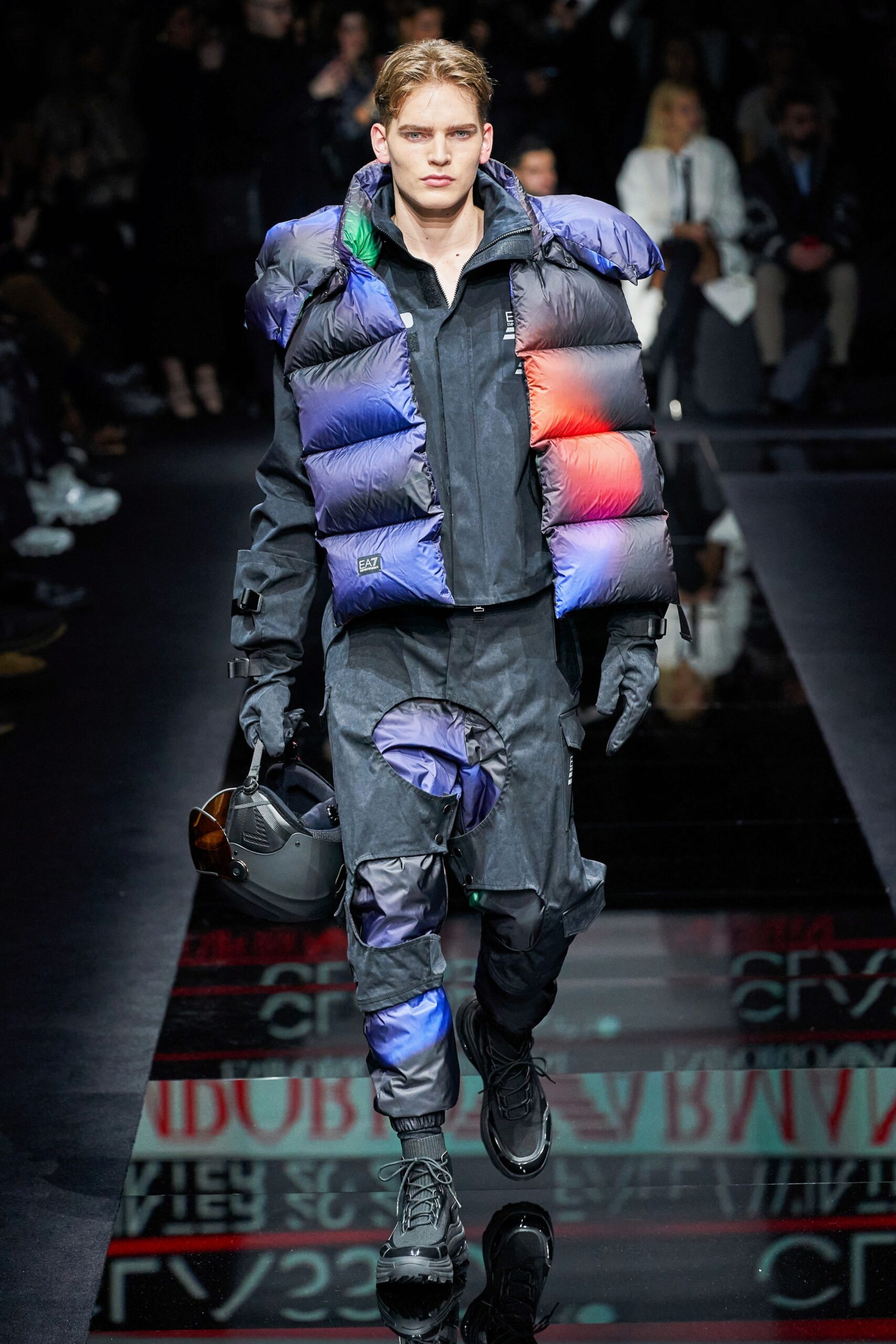 Emporio Armani F/W 20 Menswear Look 14