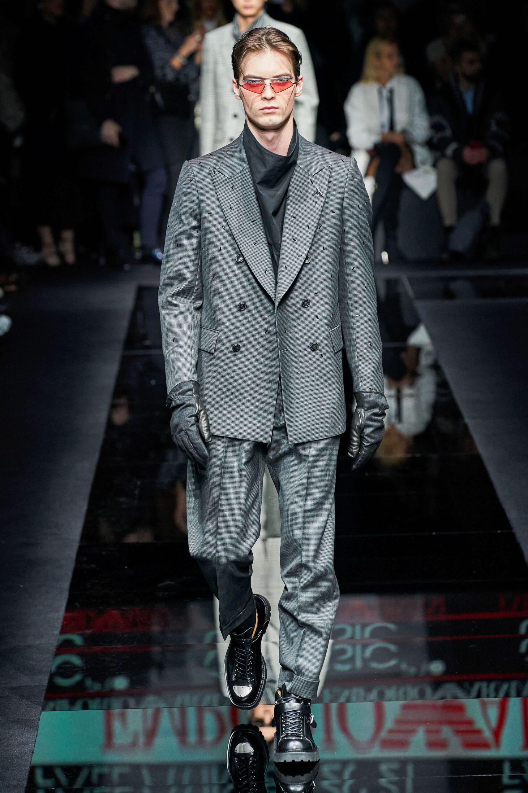 Emporio Armani F/W 20 Menswear Look 17