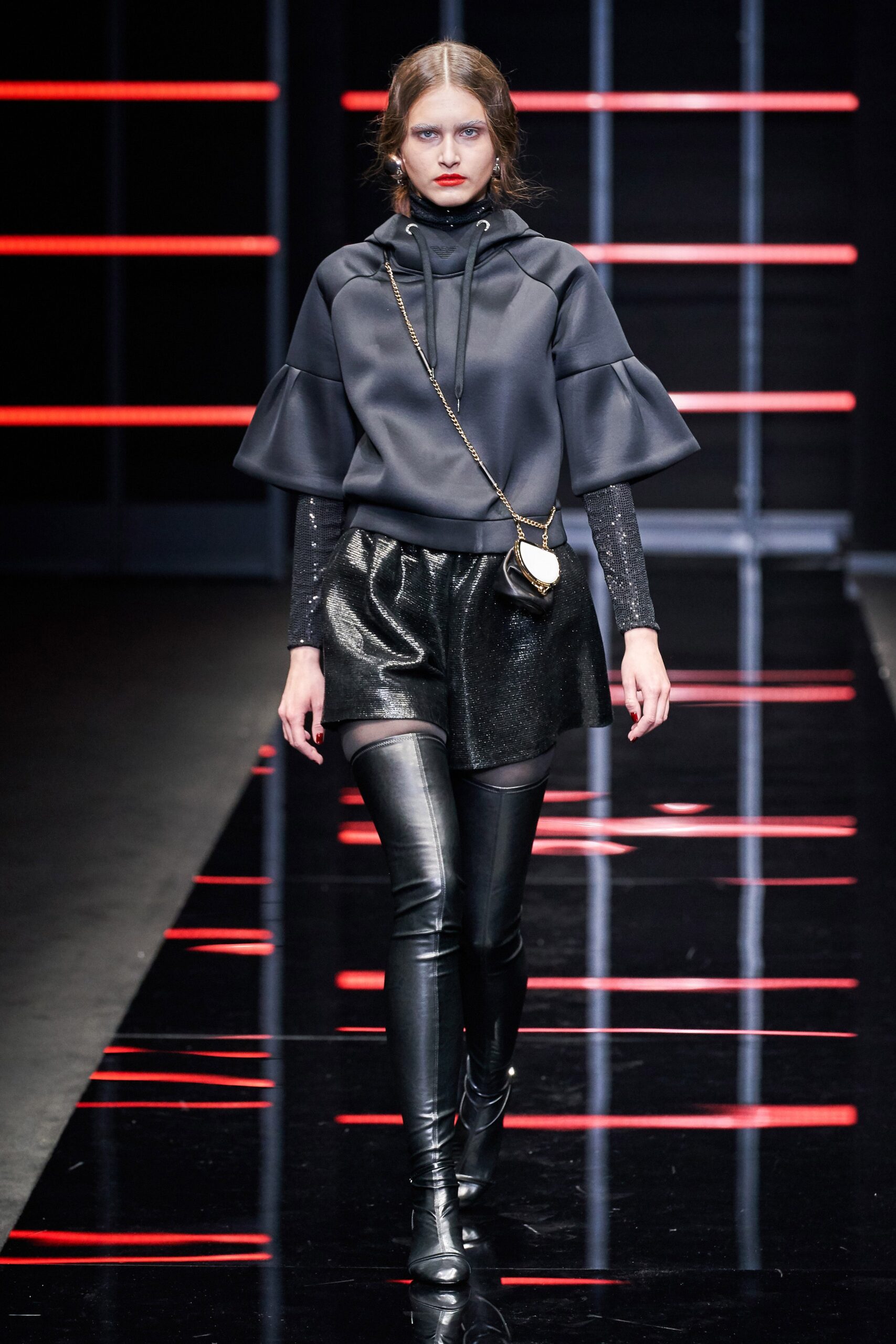 Emporio Armani F/W 19 Look 18