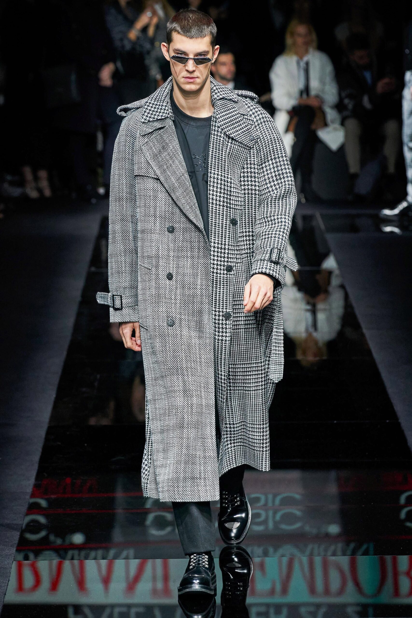 Emporio Armani F/W 20 Menswear Look 25