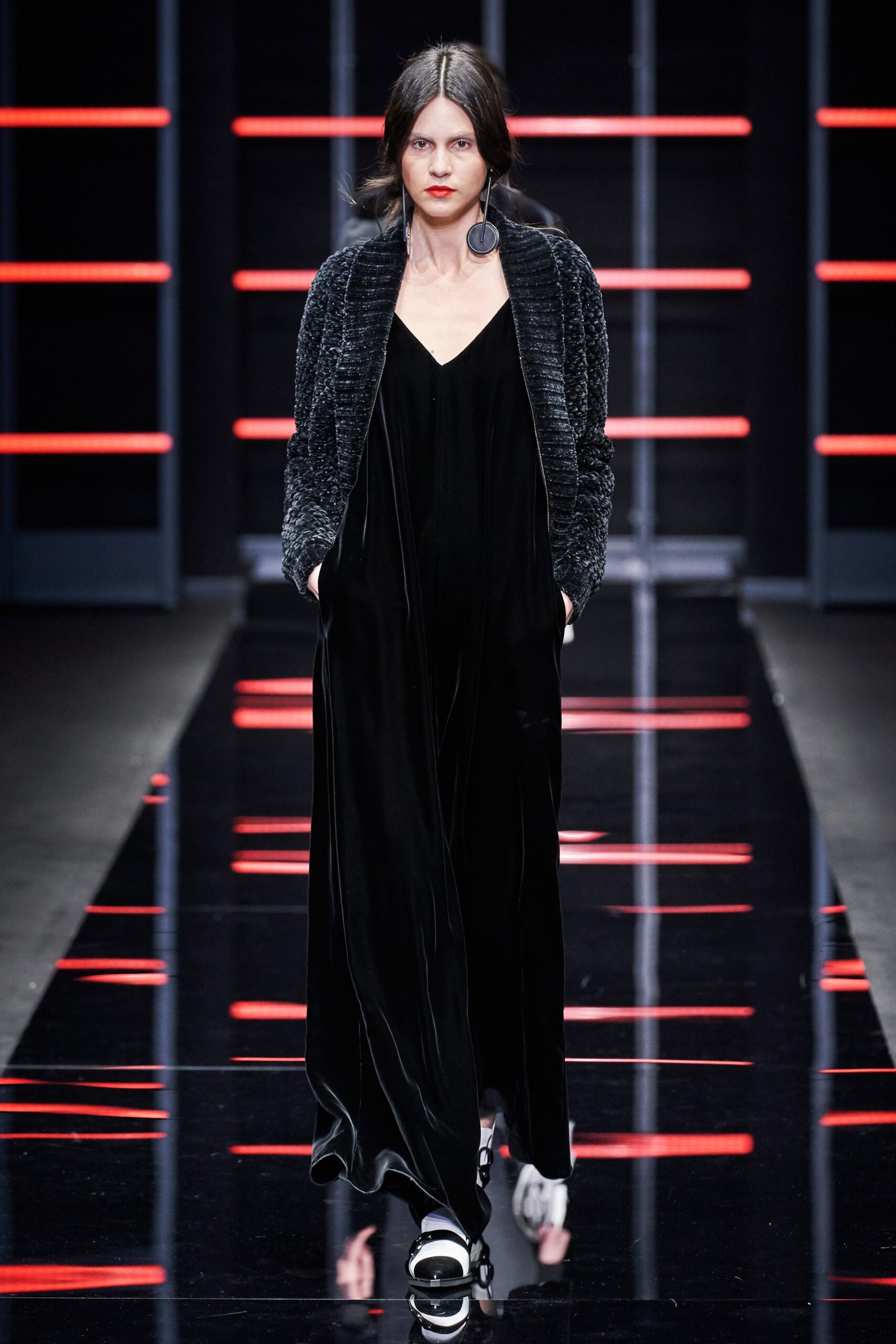 Emporio Armani F/W 19 Look 23