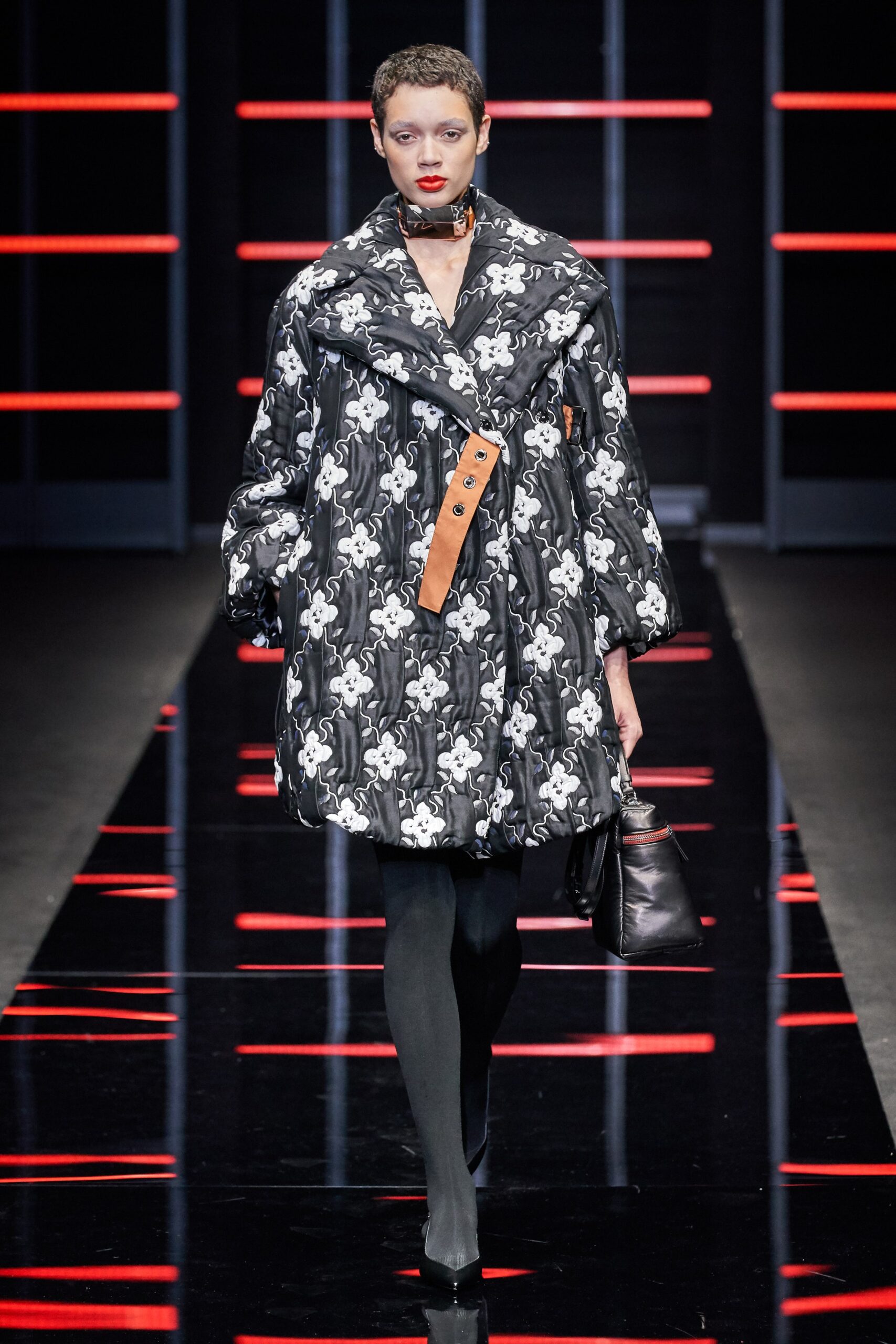 Emporio Armani F/W 19 Look 26