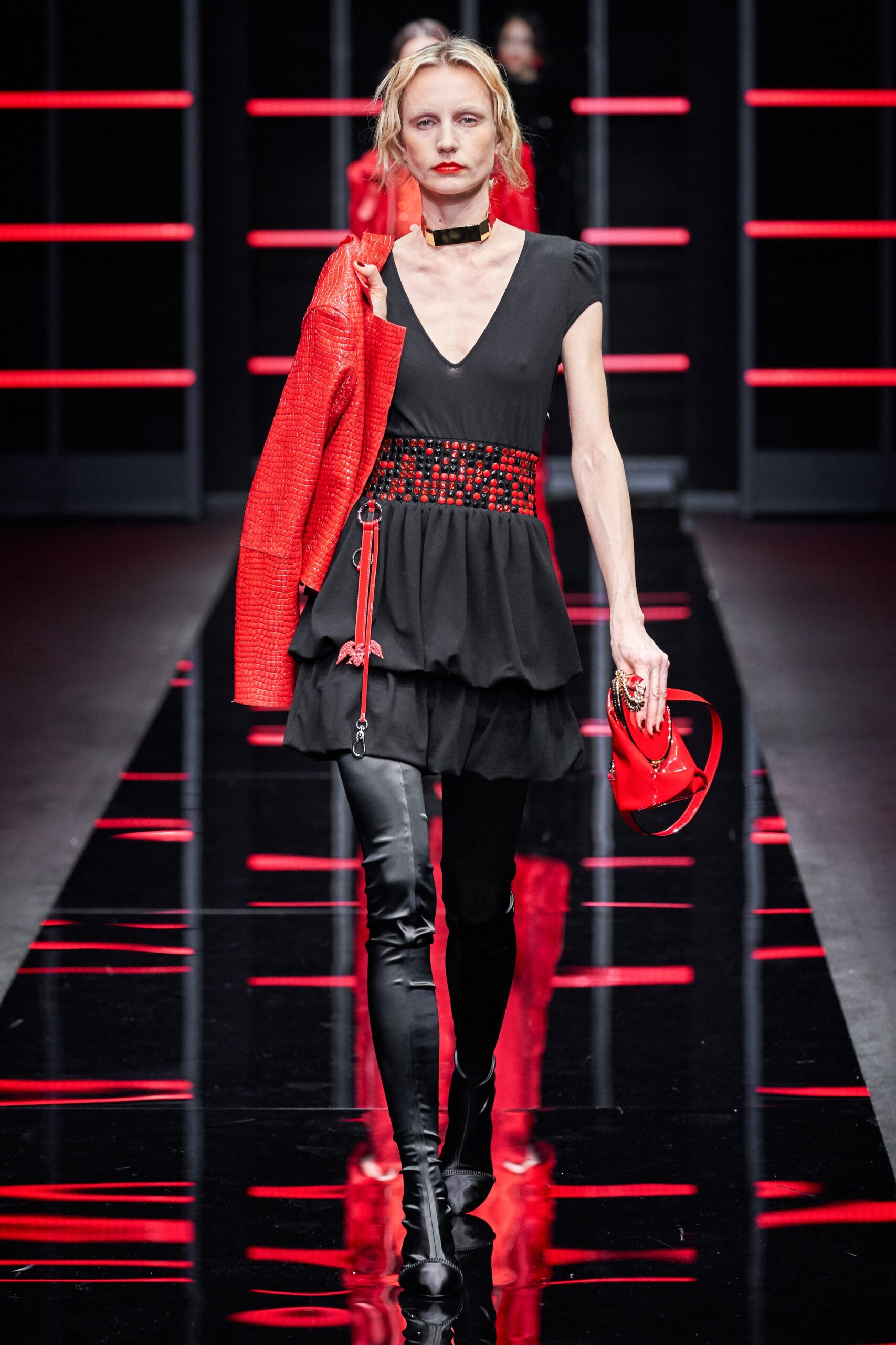 Emporio Armani F/W 19 Look 29
