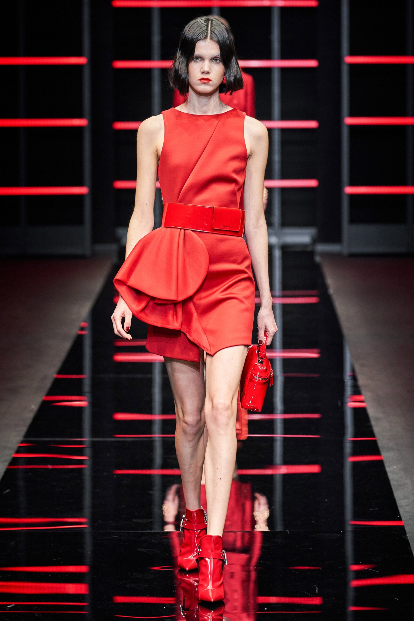 Emporio Armani F/W 19 Look 32