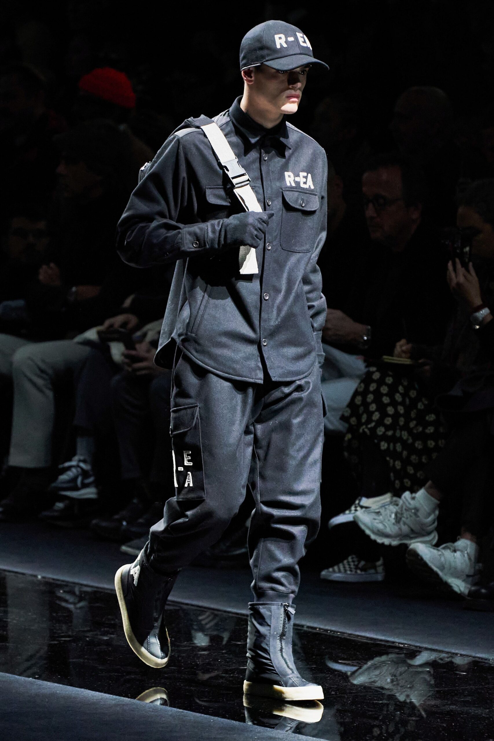 Emporio Armani F/W 20 Menswear Look 48