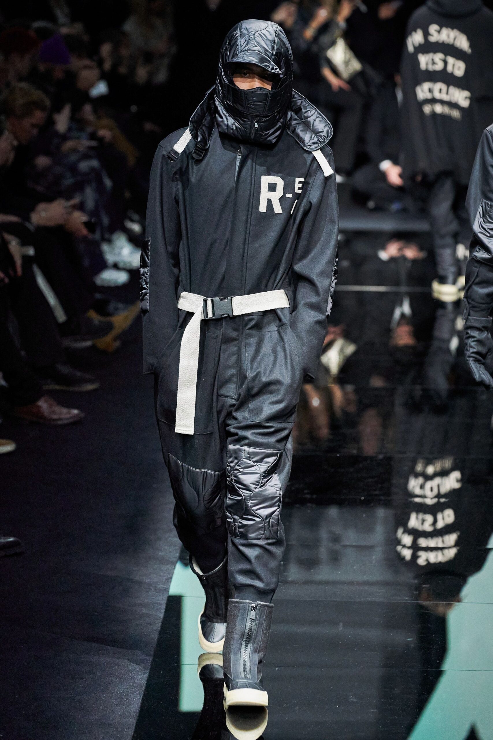 Emporio Armani F/W 20 Menswear Look 53