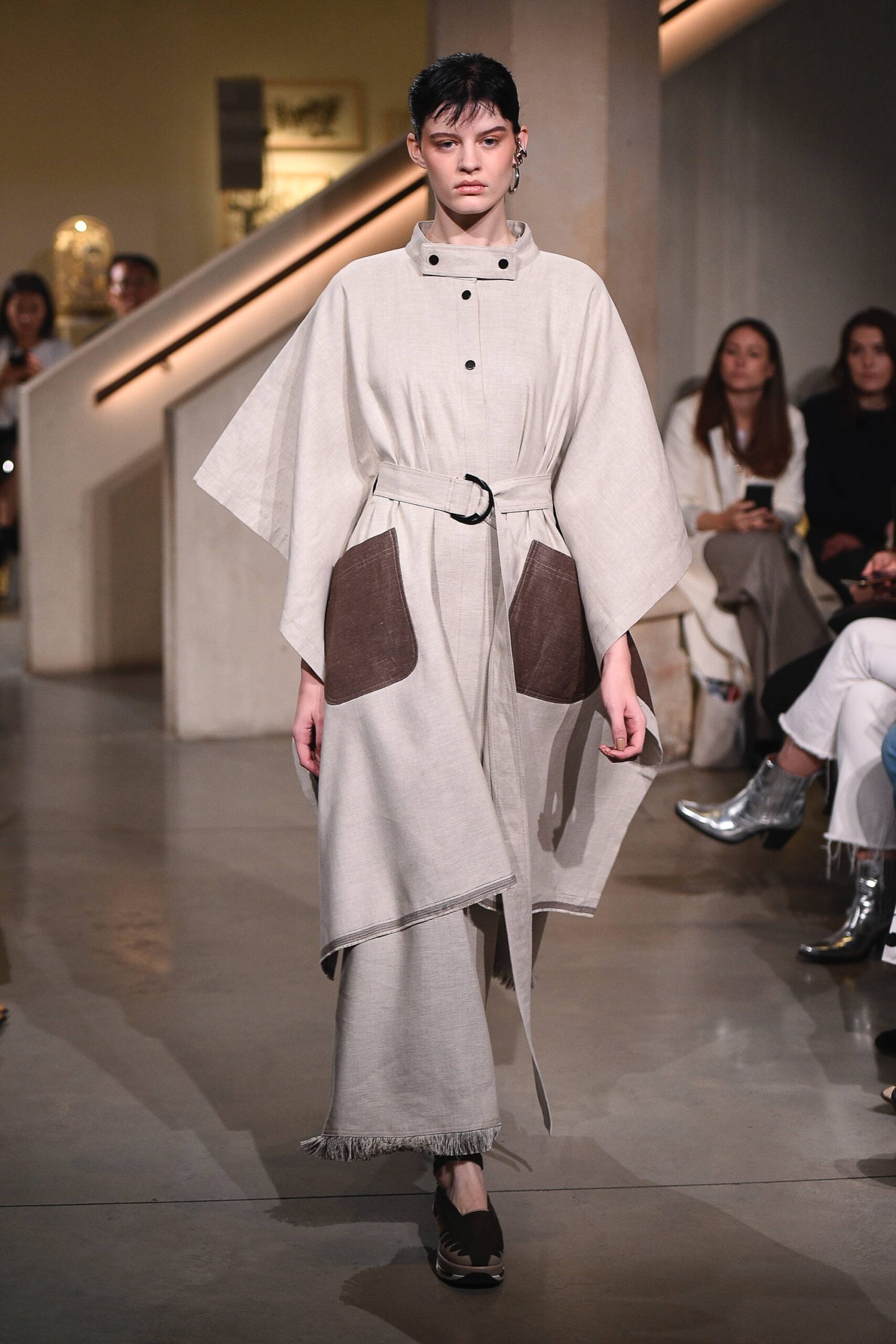 Eudon Choi S/S 19 Look 1