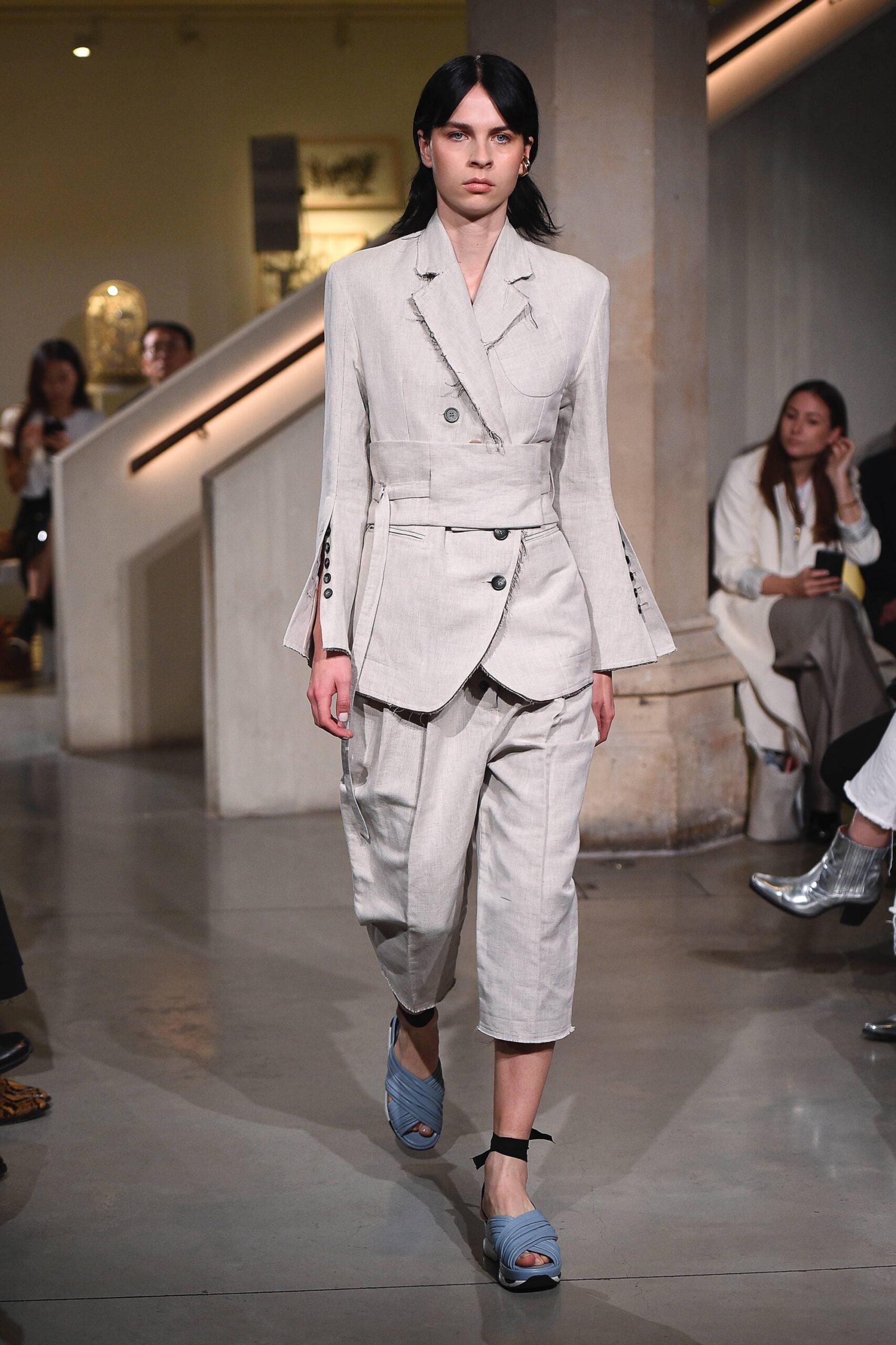 Eudon Choi S/S 19 Look 2