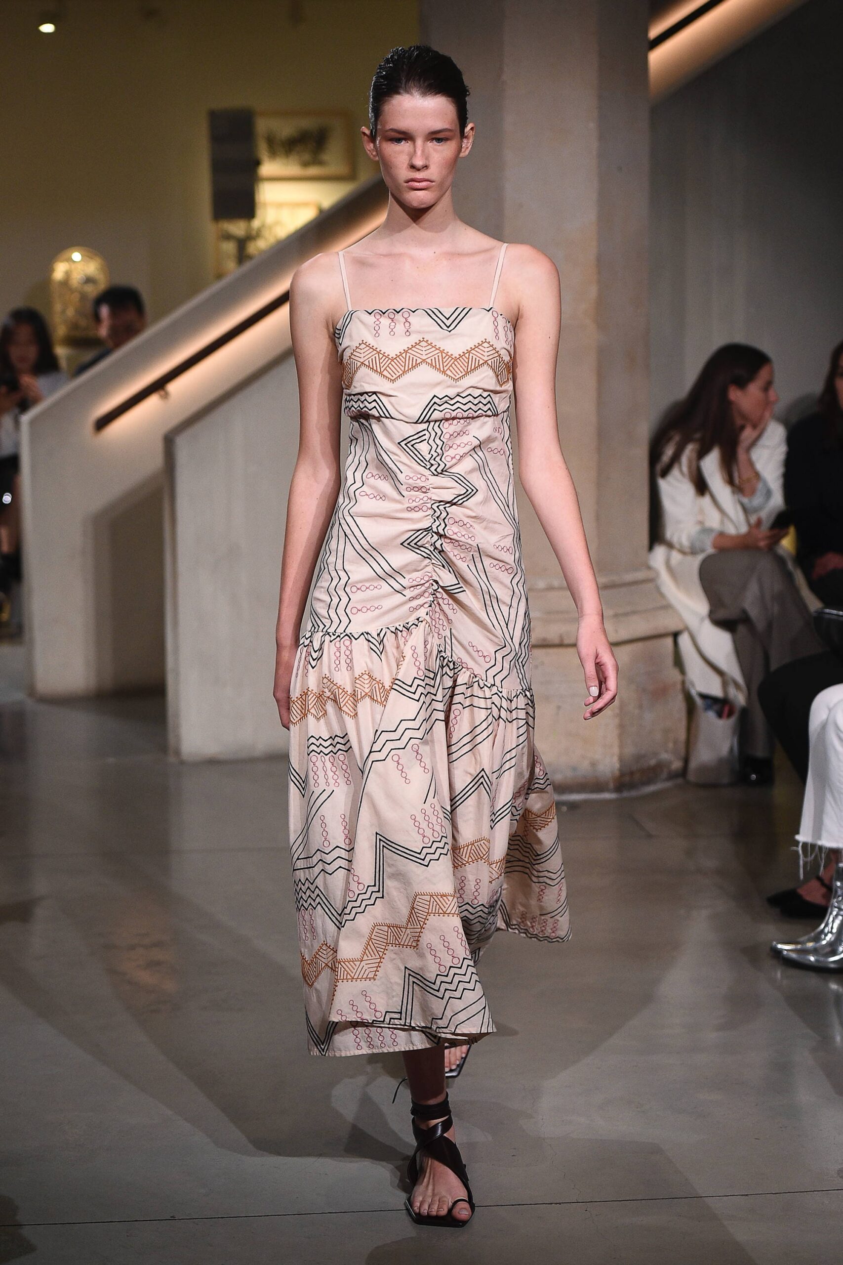 Eudon Choi S/S 19 Look 8