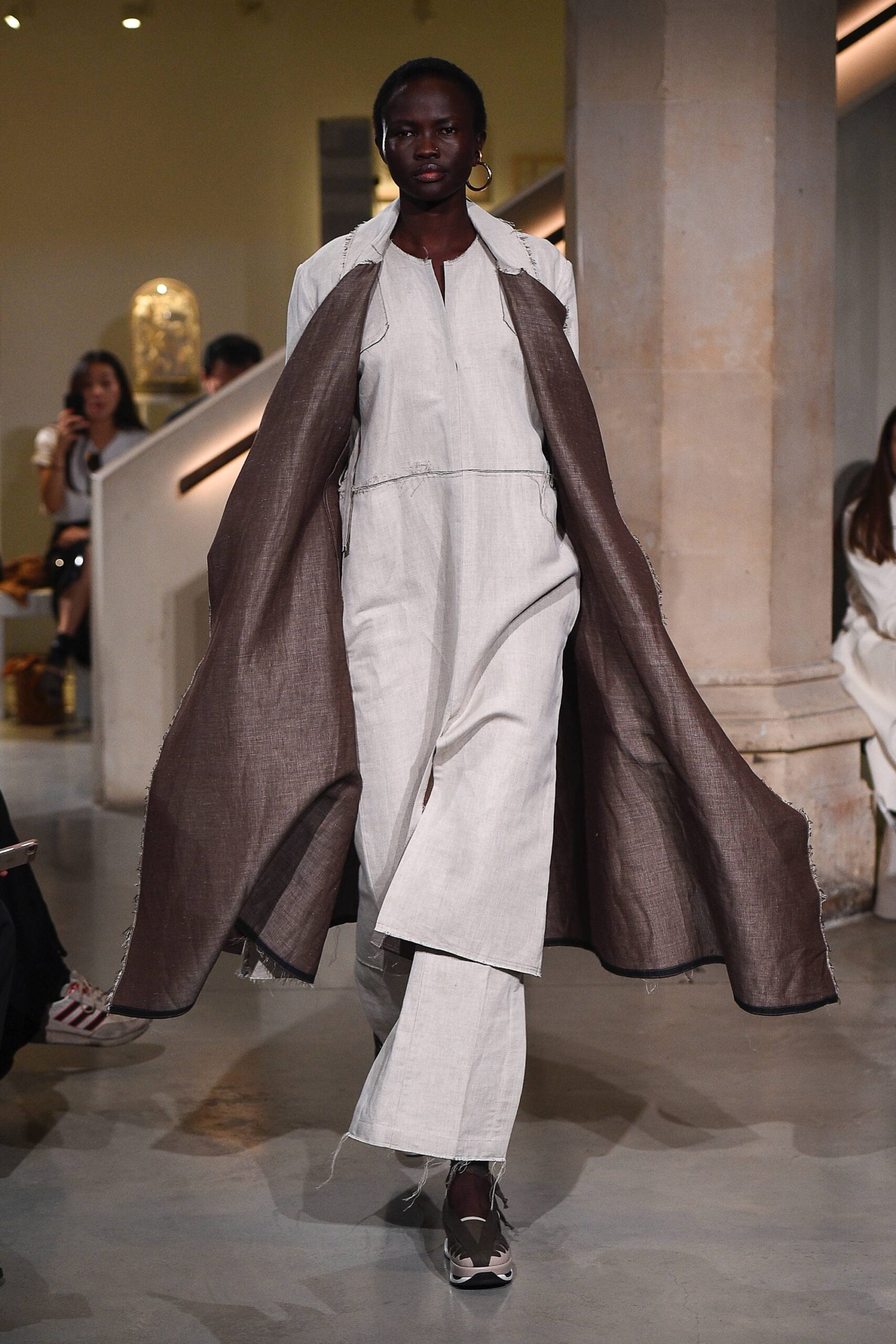 Eudon Choi S/S 19 Look 12