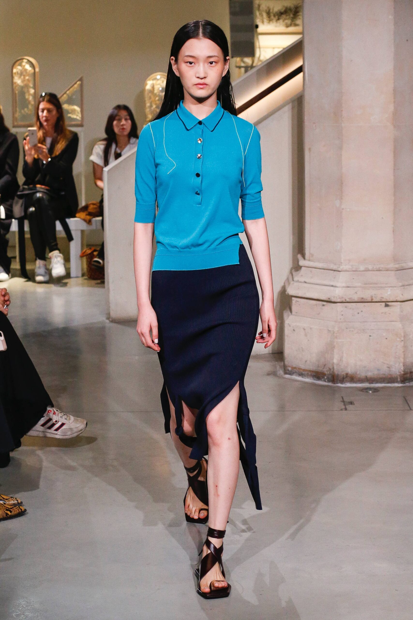 Eudon Choi S/S 19 Look 33