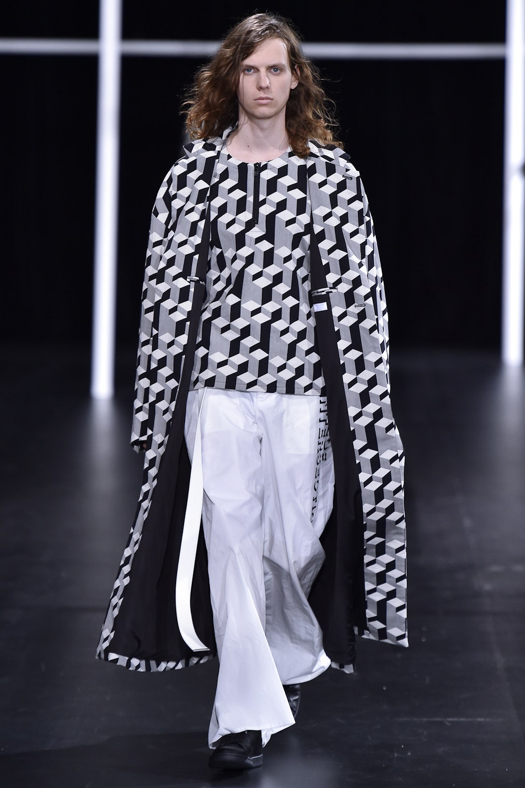 Ethosens Tokyo S/S 17 Look 6