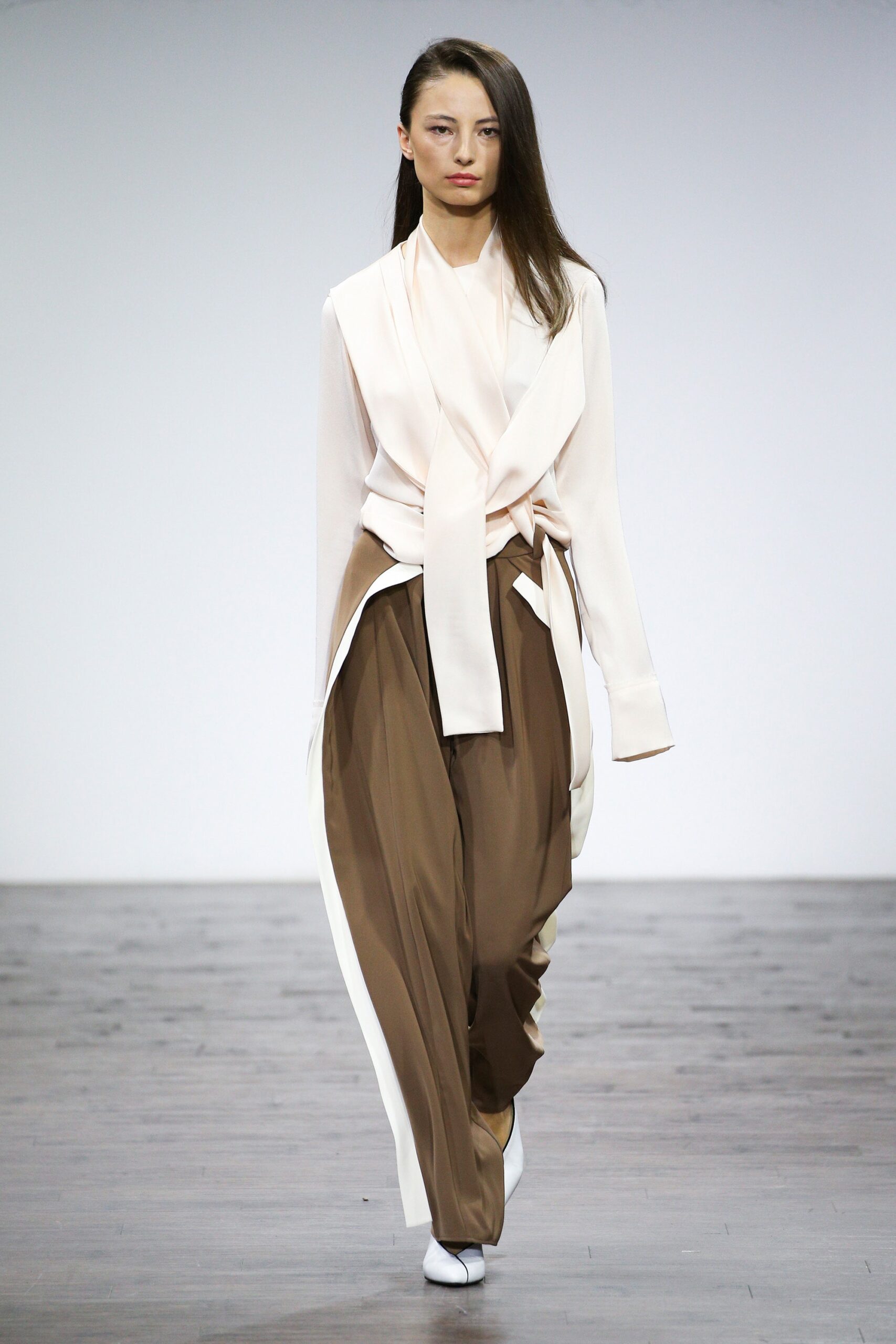 Eloshi Tbilisi F/W 17 Look 9