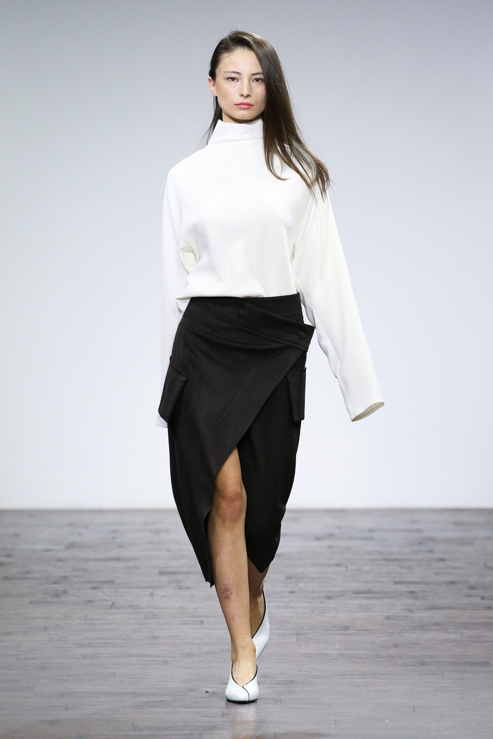 Eloshi Tbilisi F/W 17 Look 24