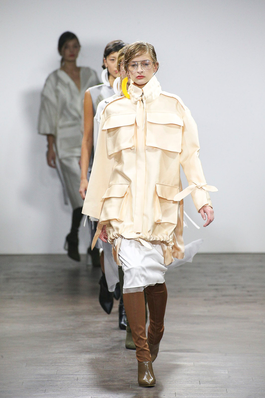 Eloshi Tbilisi S/S 17 Look 27