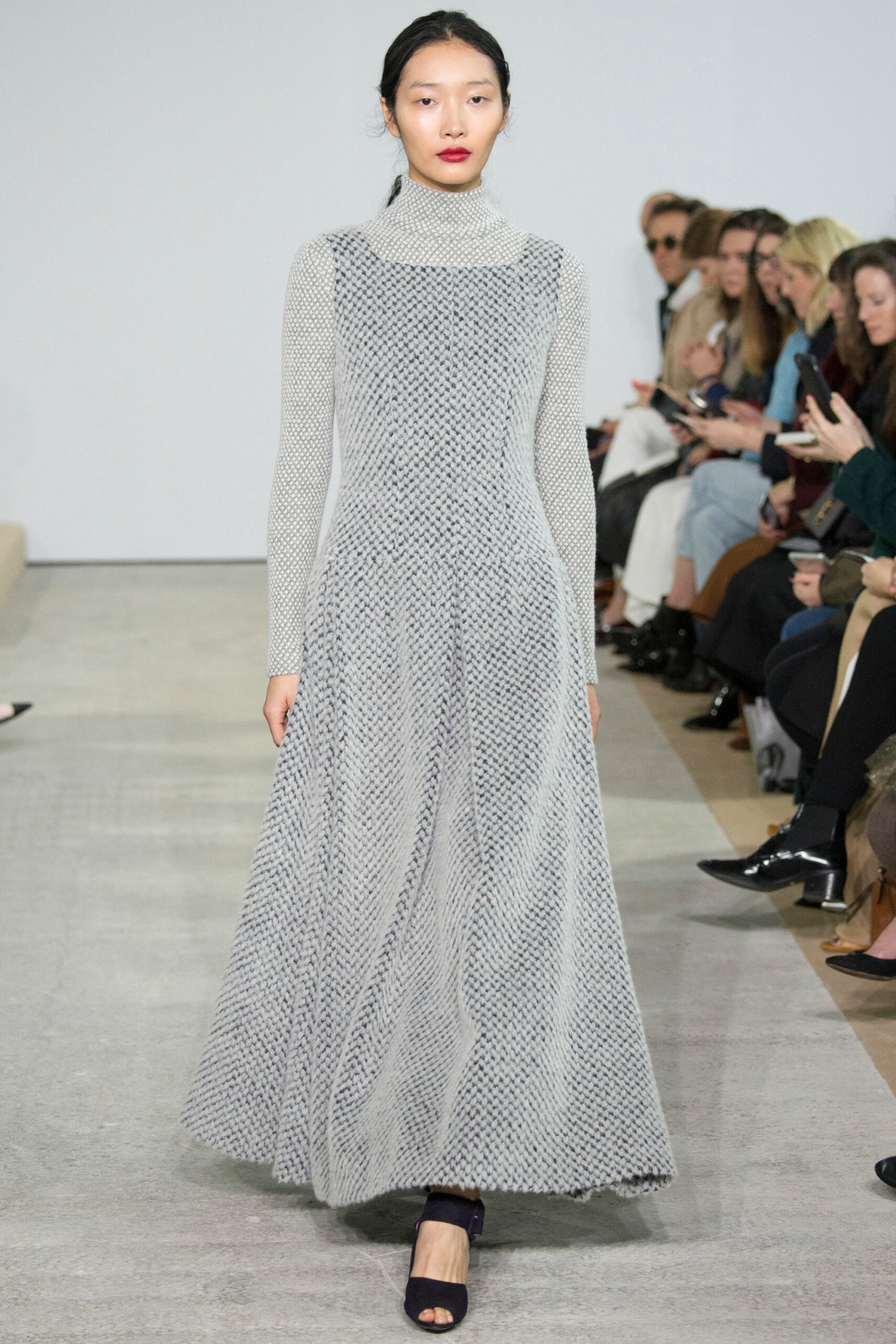 Emilia Wickstead F/W 16 Look 7