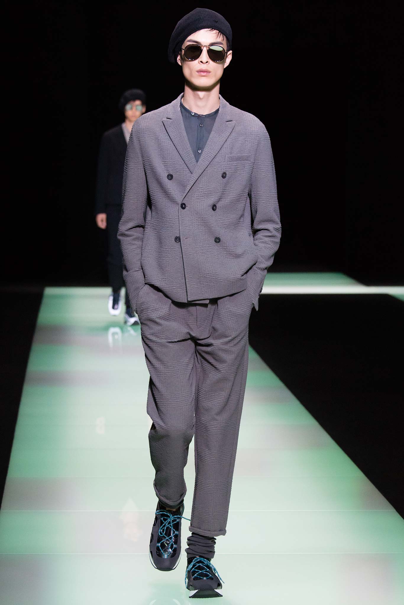 Emporio Armani S/S 16 Menswear Look 1