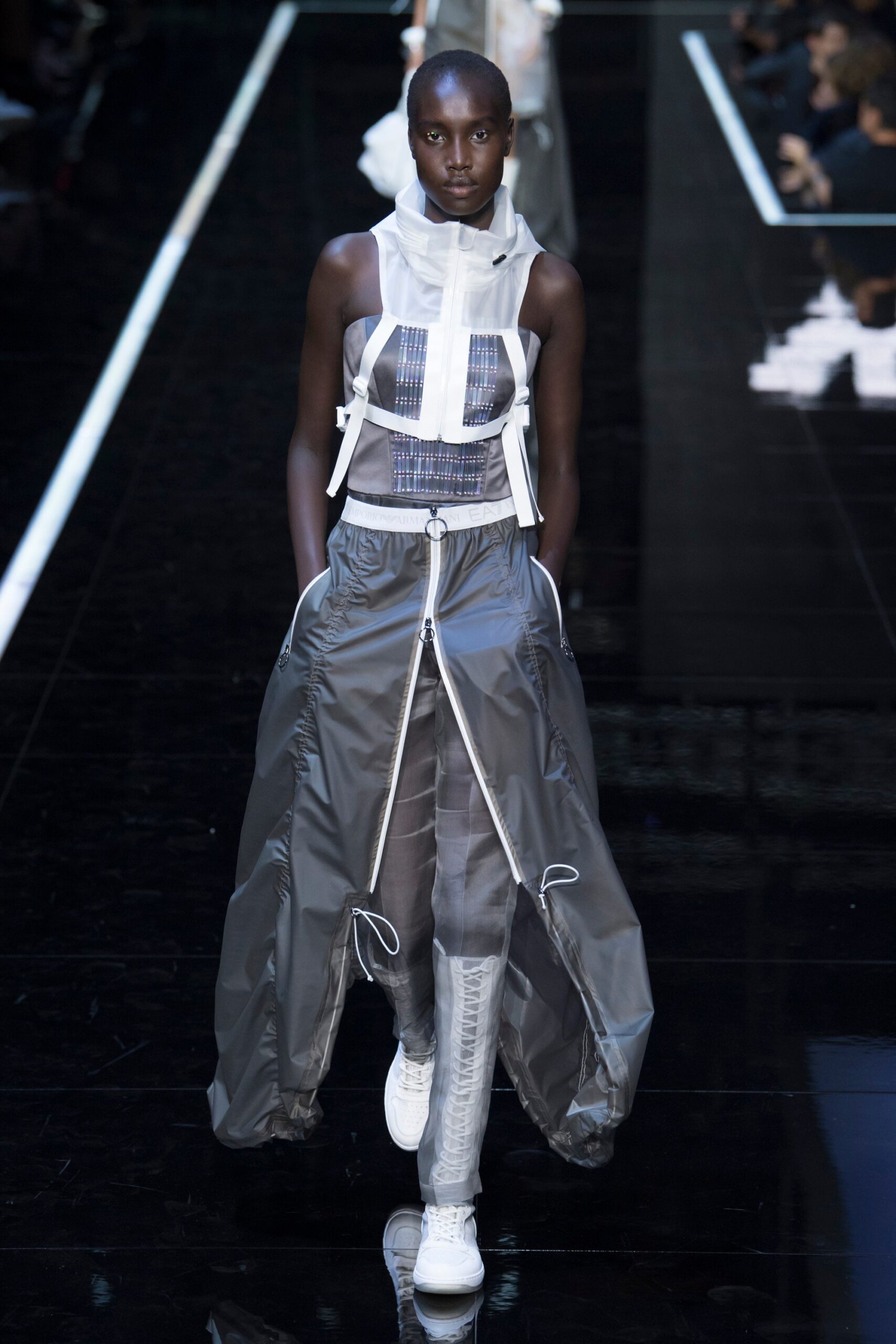 Emporio Armani S/S 19 Menswear Look 4