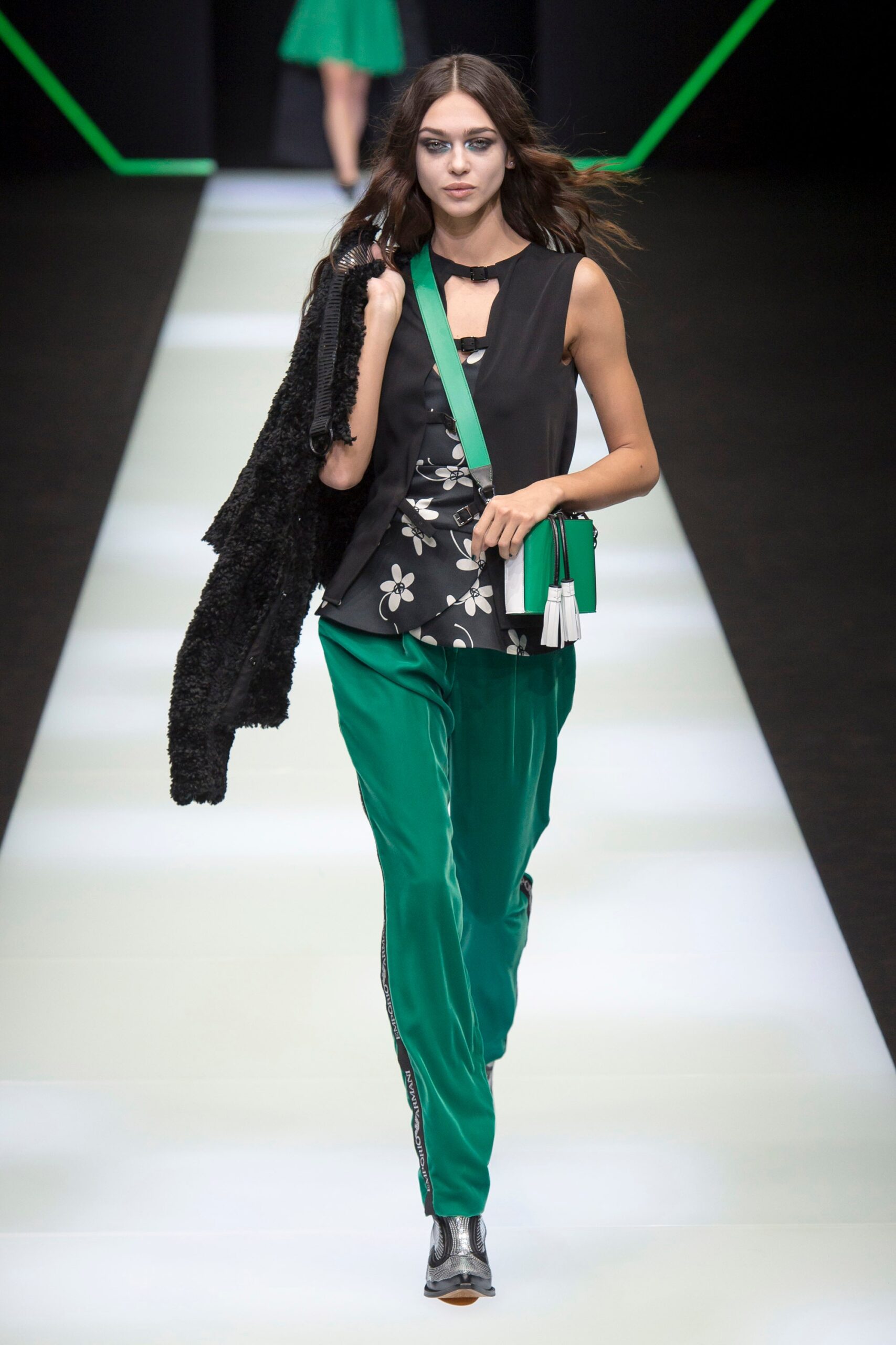 Emporio Armani F/W 18 Look 11