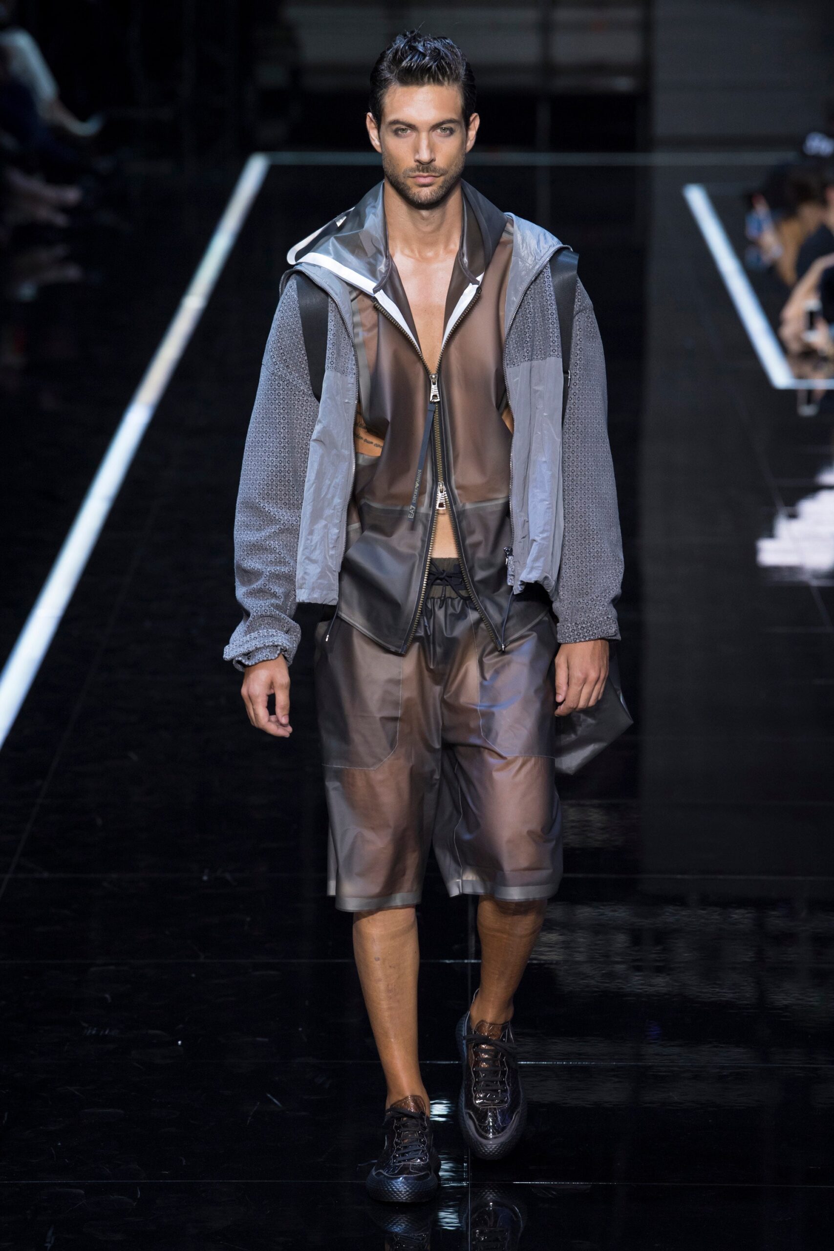 Emporio Armani S/S 19 Menswear Look 9