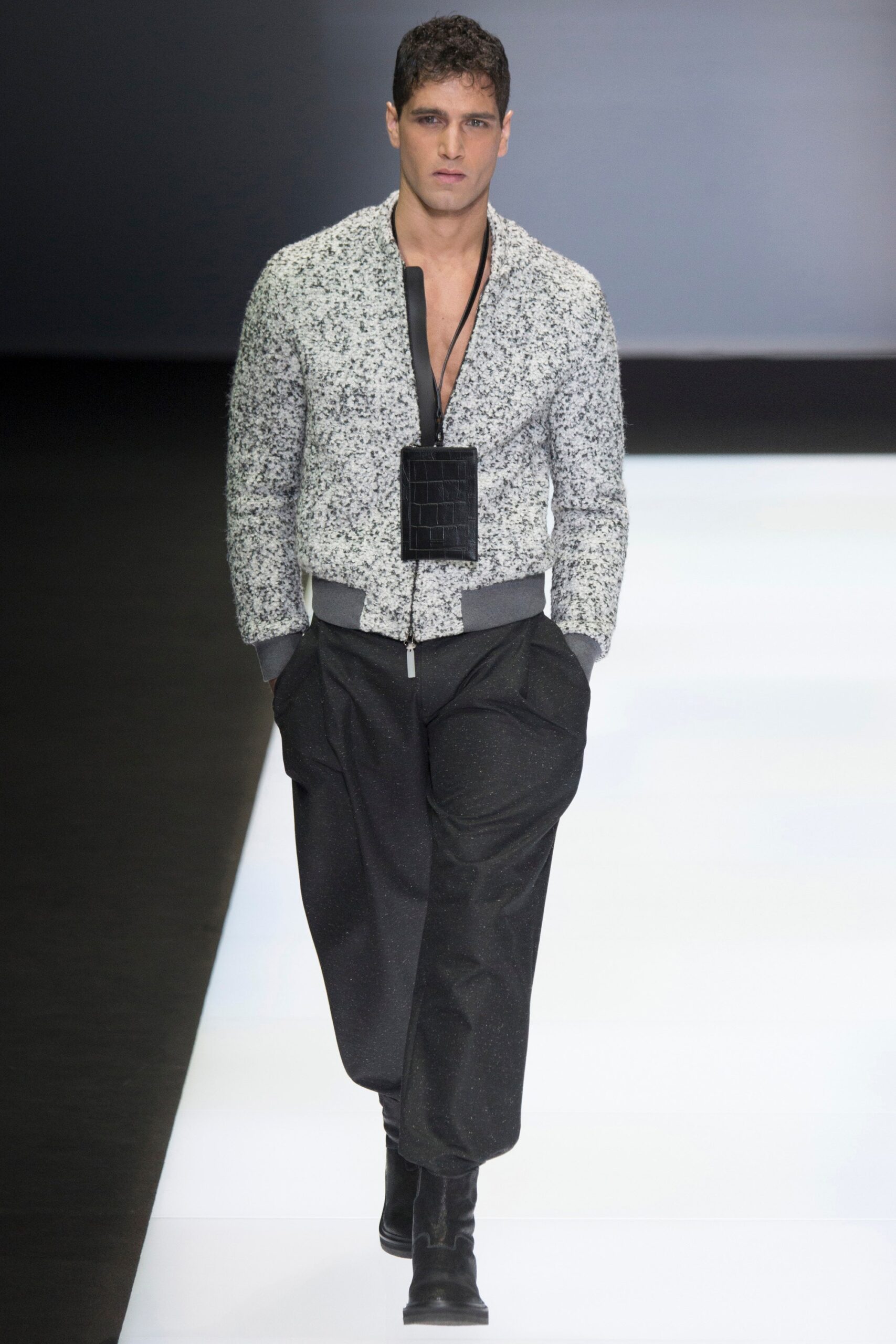 Emporio Armani F/W 16 Look 12