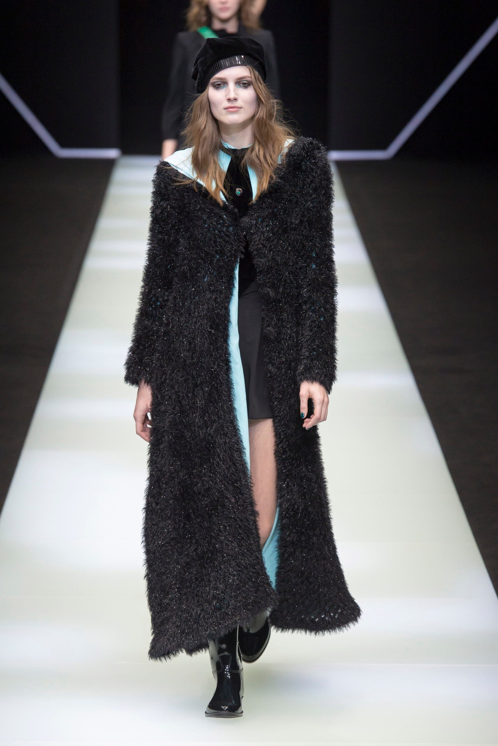 Emporio Armani F/W 18 Look 22