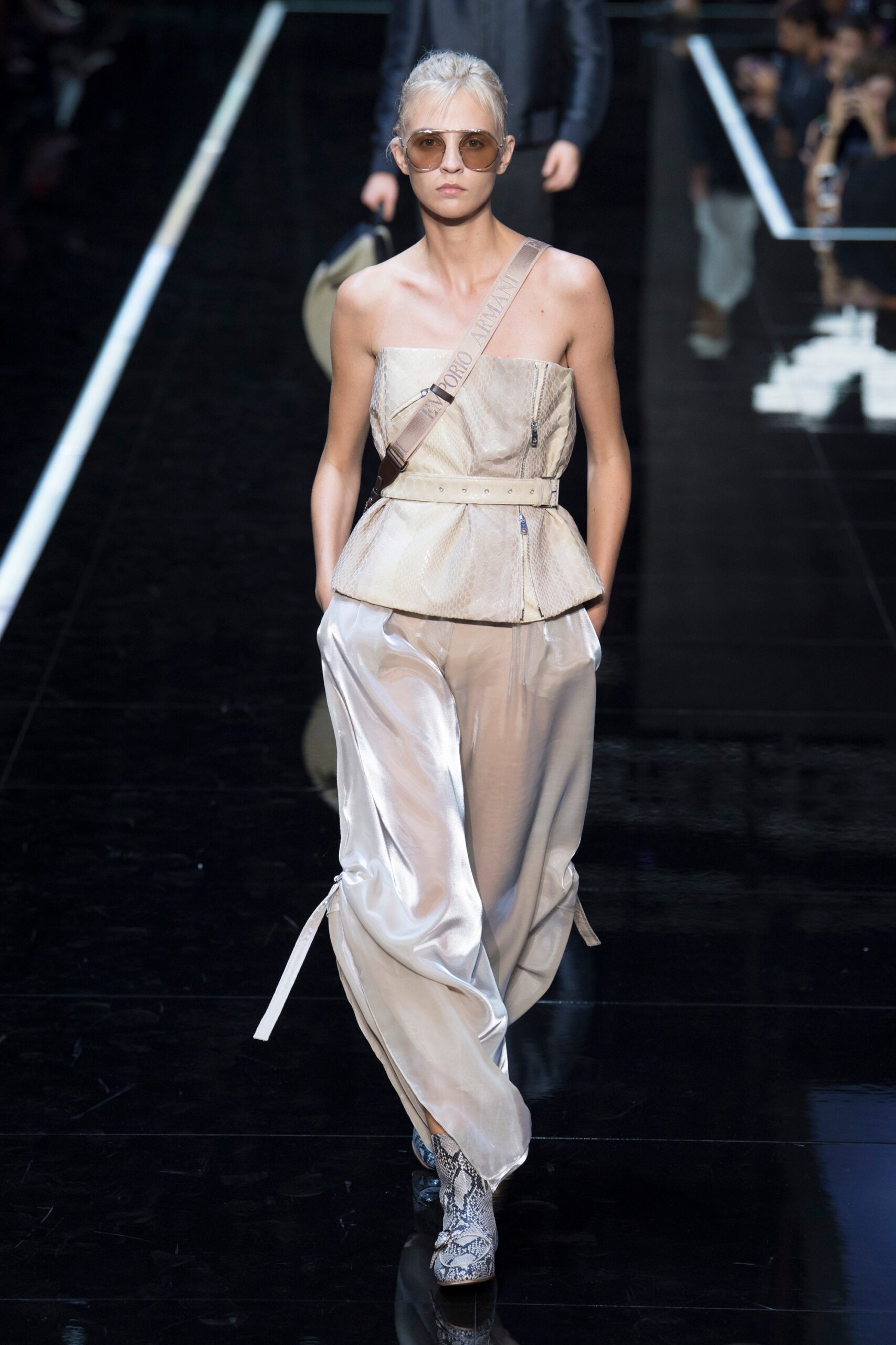 Emporio Armani S/S 19 Menswear Look 21