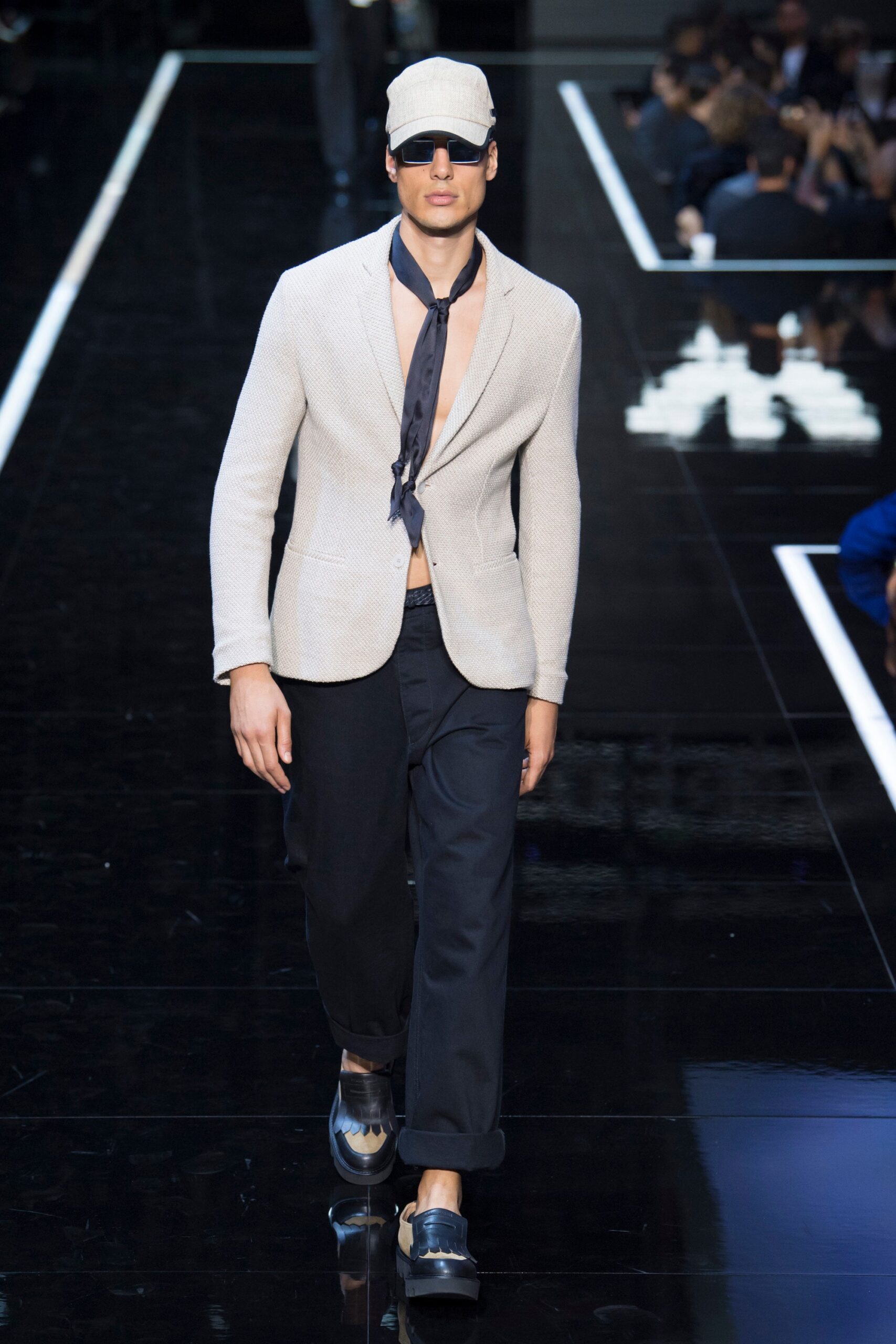 Emporio Armani S/S 19 Menswear Look 24