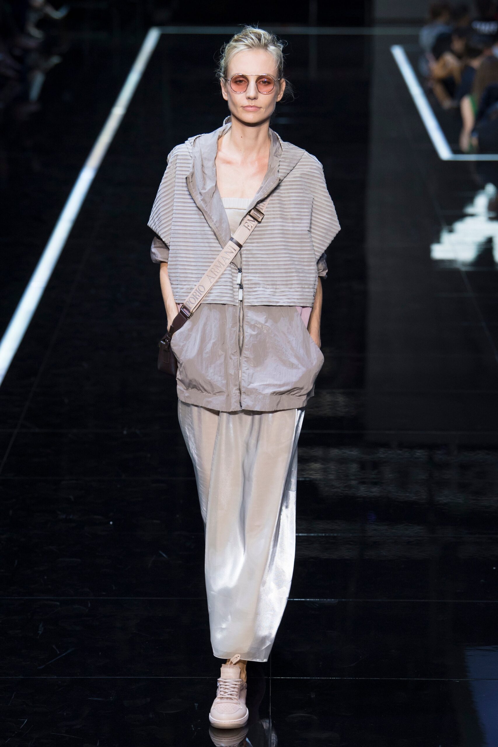 Emporio Armani S/S 19 Menswear Look 28