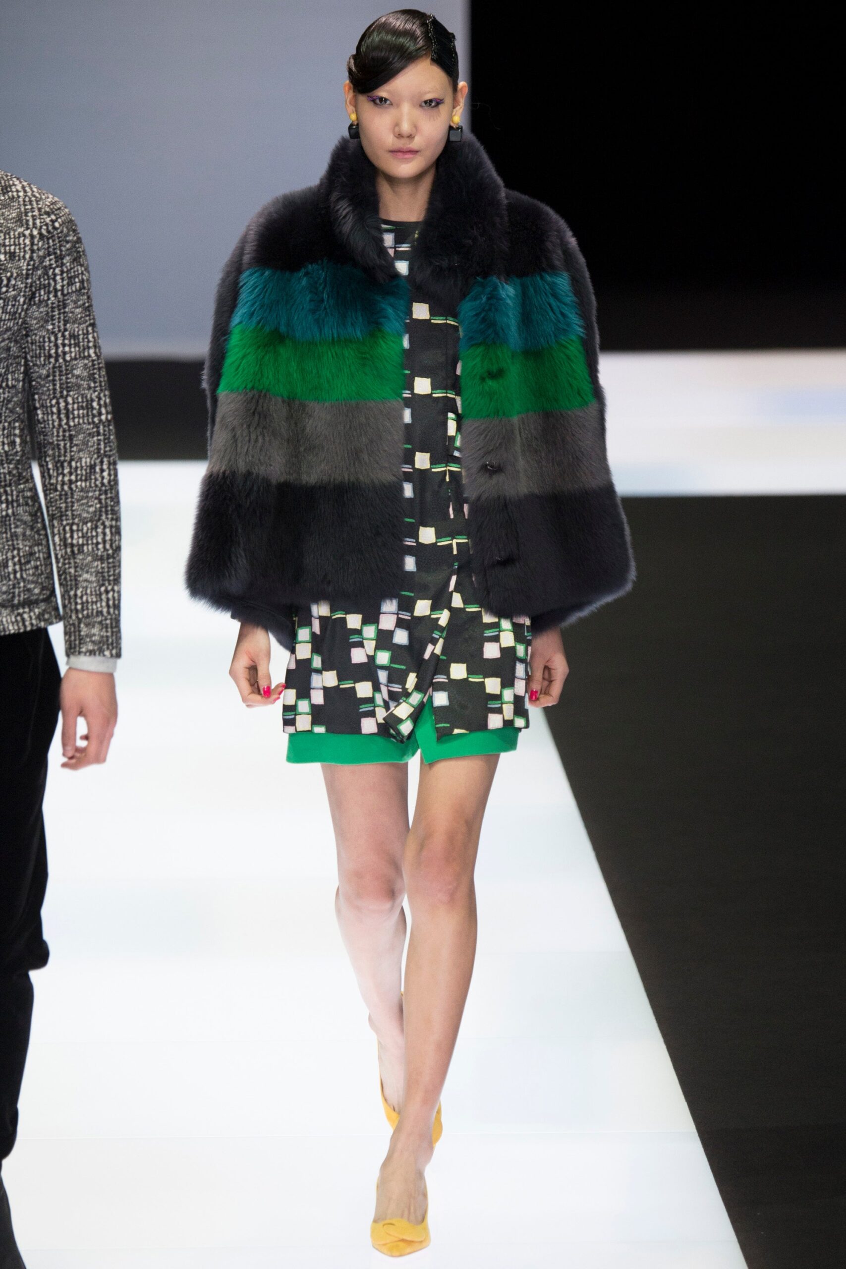 Emporio Armani F/W 16 Look 21