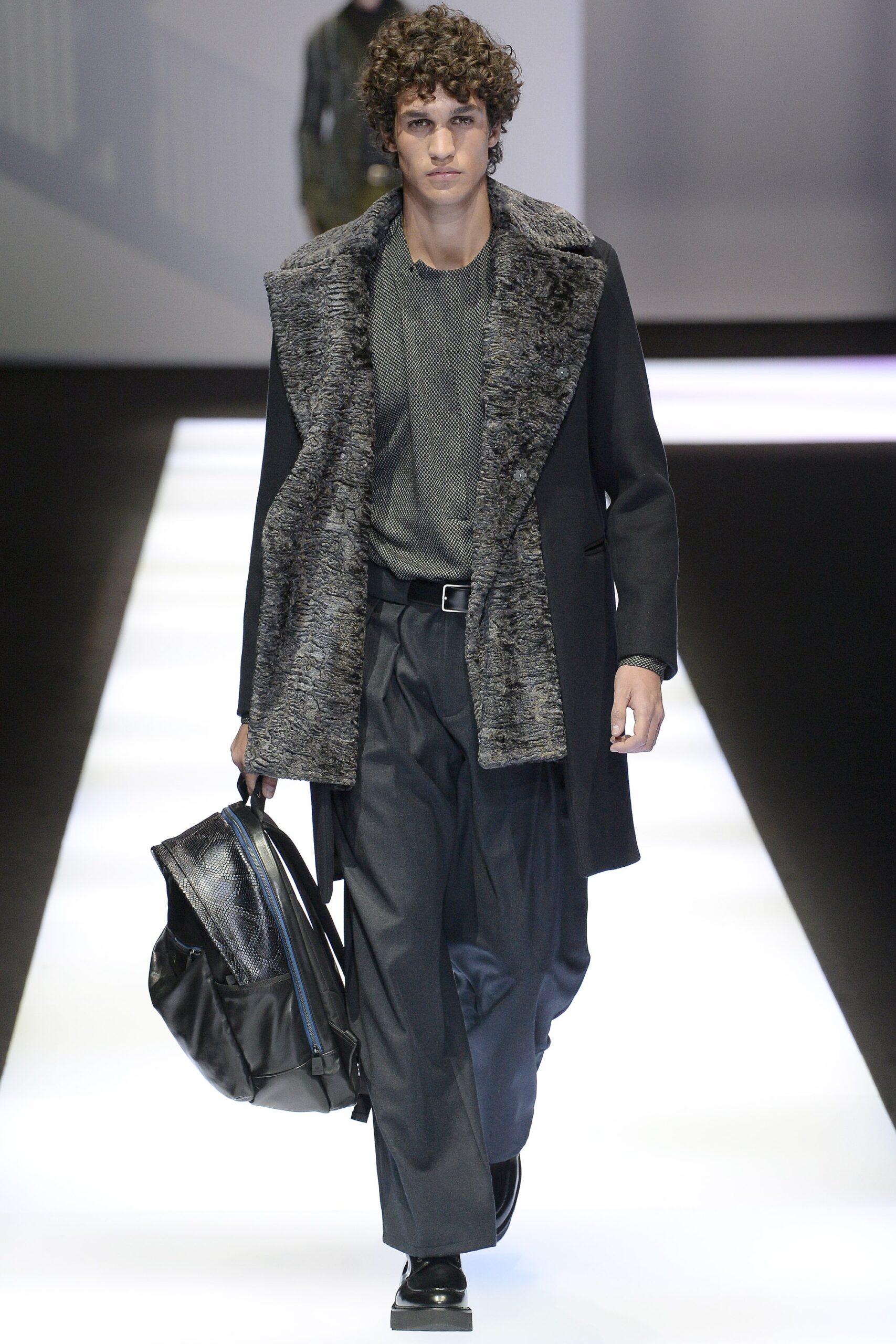 Emporio Armani F/W 17 Menswear Look 20