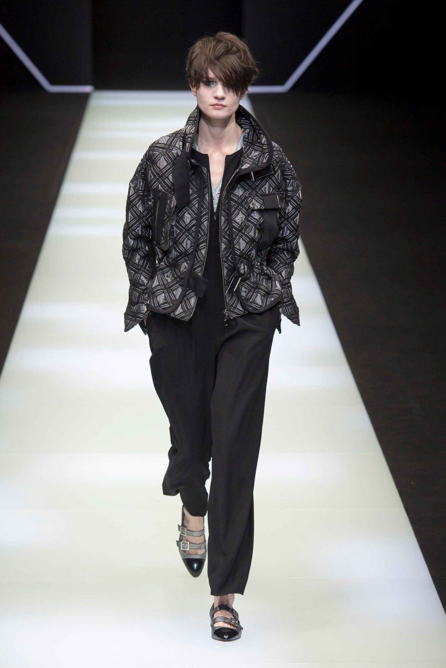 Emporio Armani F/W 18 Look 31