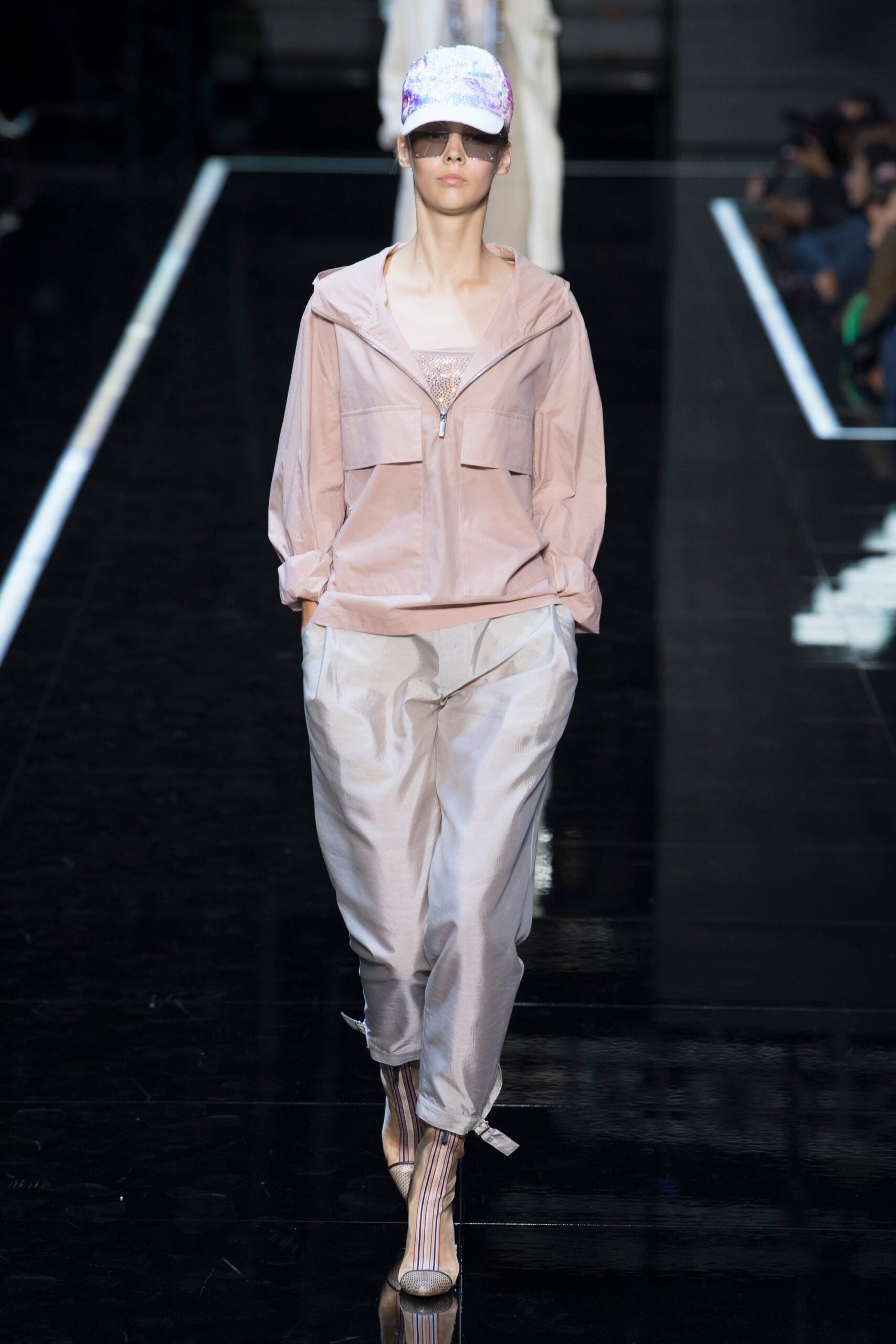 Emporio Armani S/S 19 Menswear Look 33