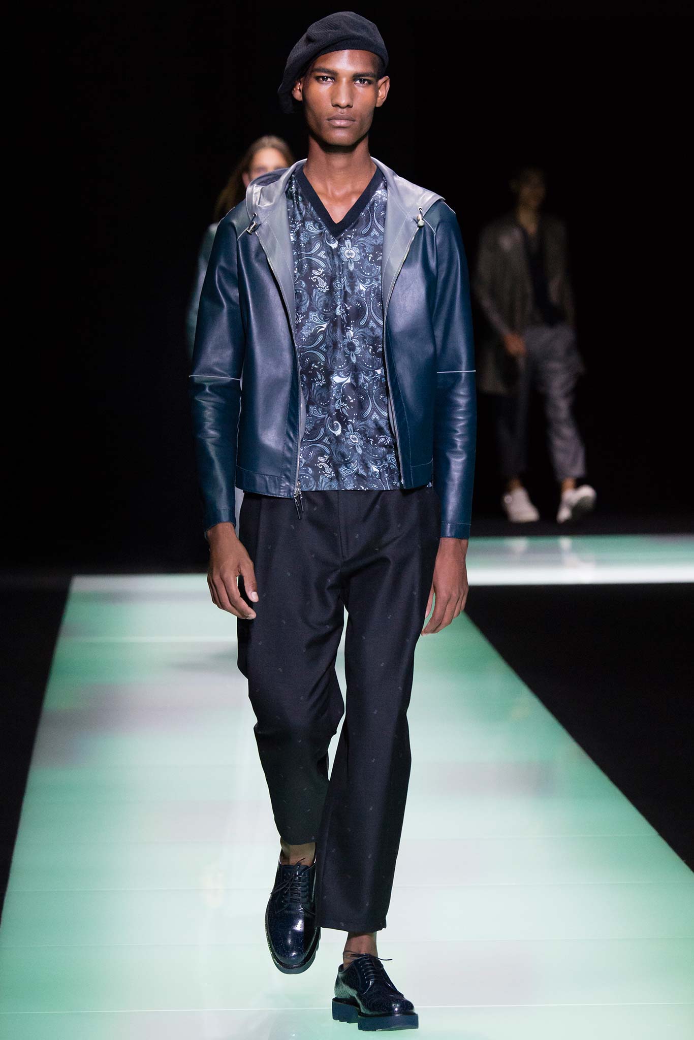 Emporio Armani S/S 16 Menswear Look 16