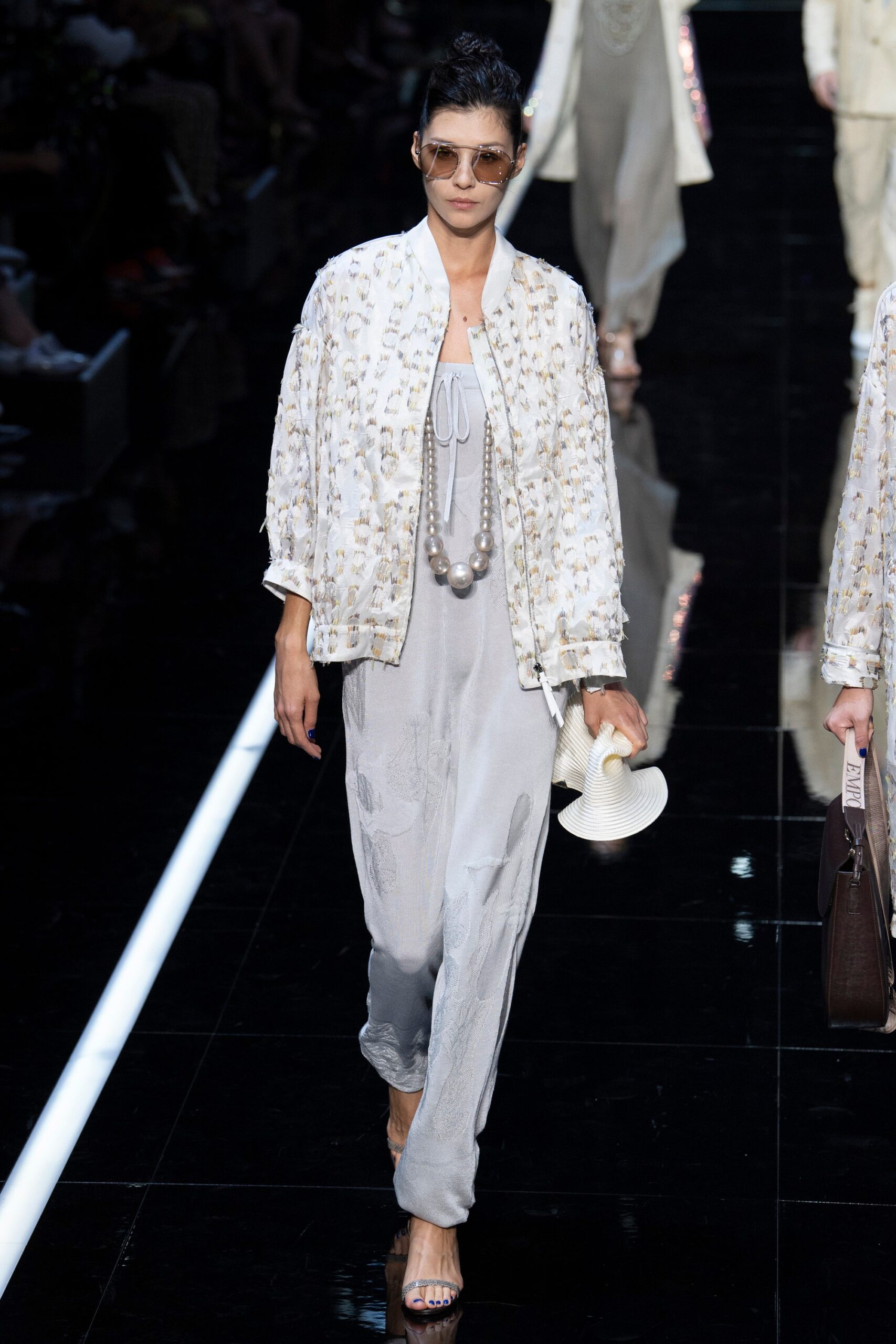 Emporio Armani S/S 19 Menswear Look 52