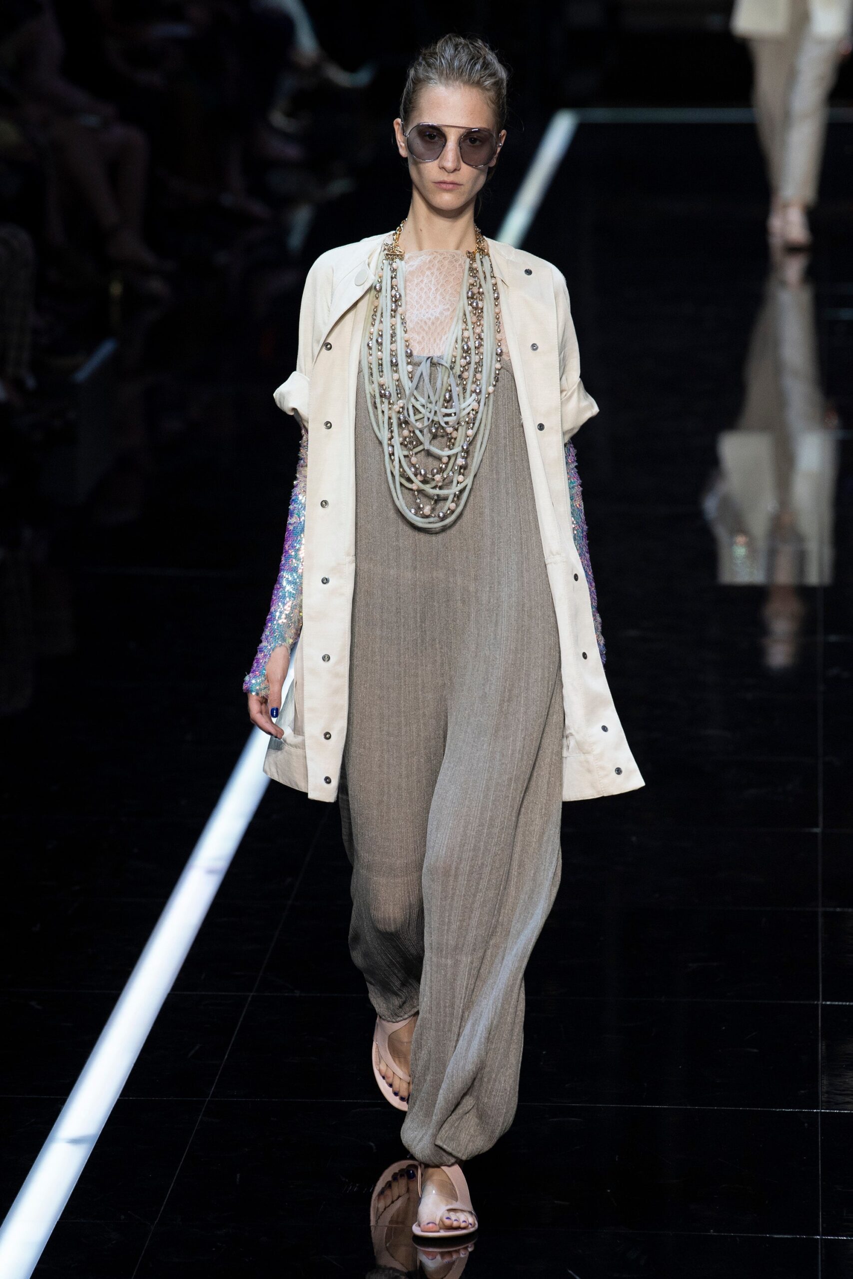 Emporio Armani S/S 19 Menswear Look 53