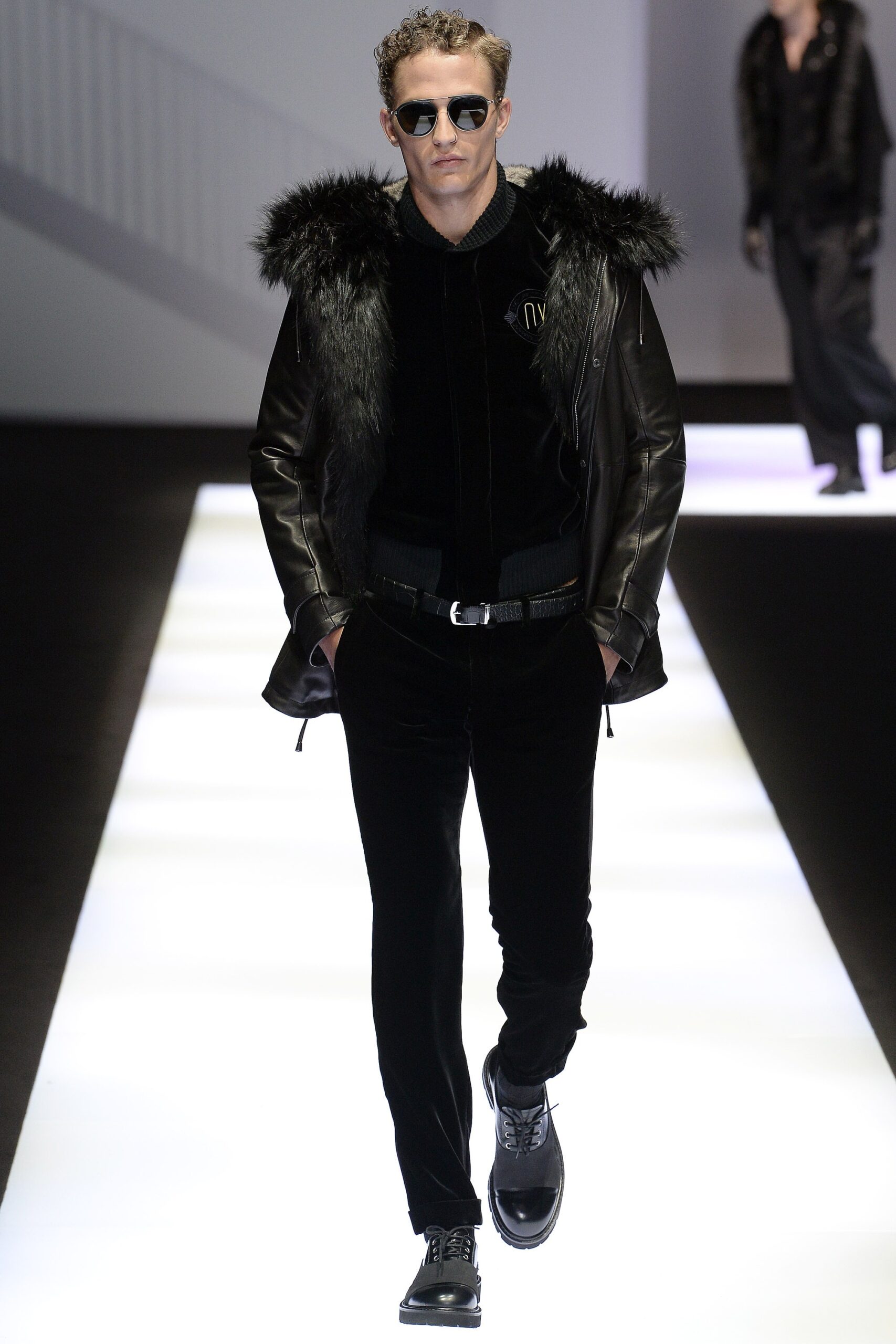 Emporio Armani F/W 17 Menswear Look 35
