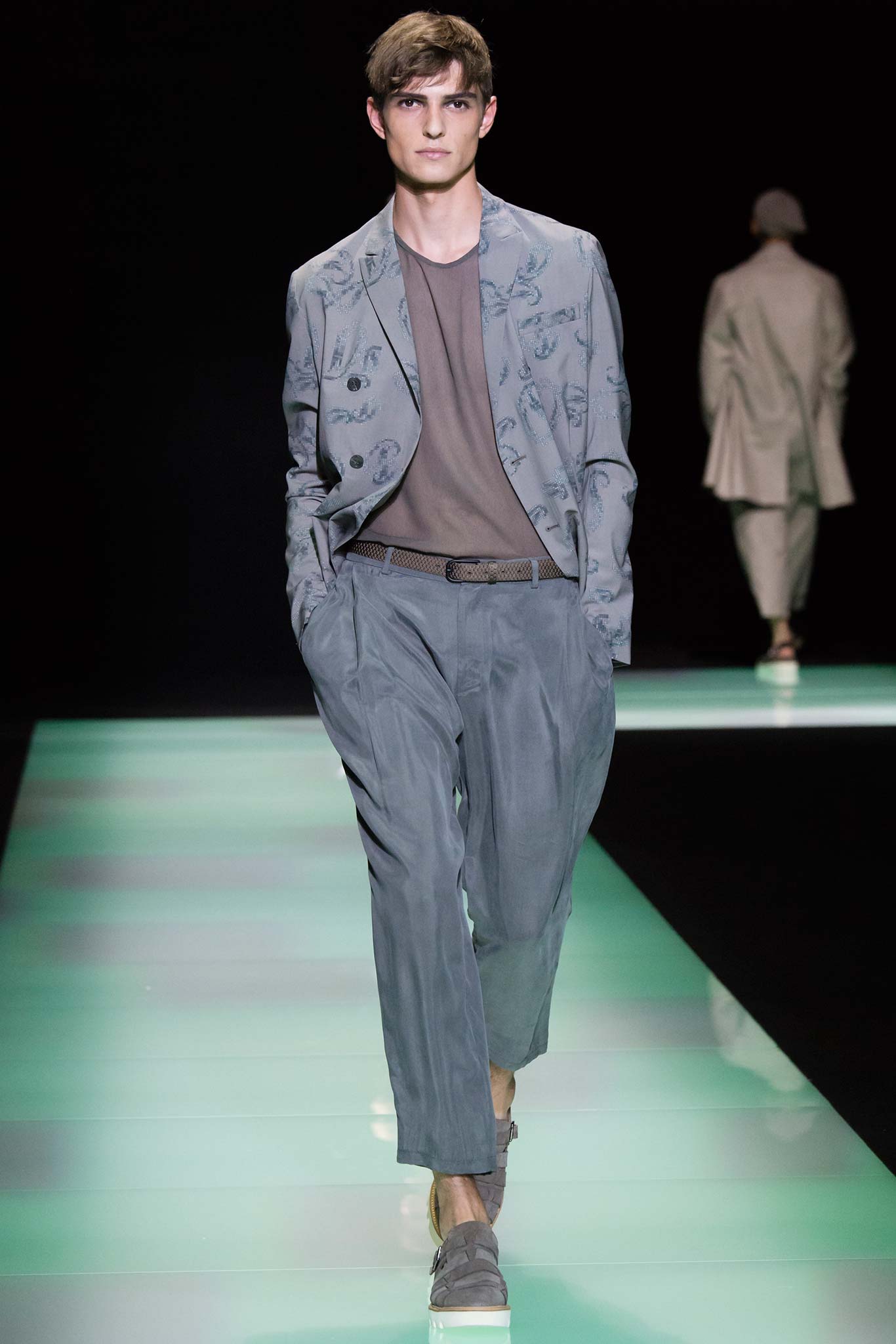 Emporio Armani S/S 16 Menswear Look 29