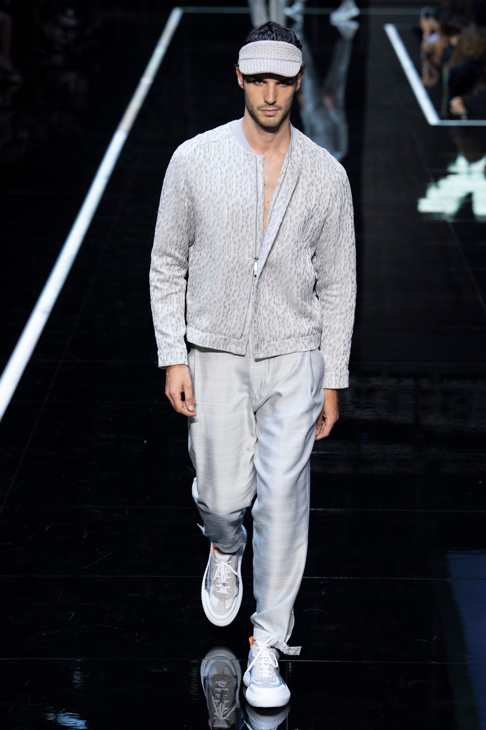 Emporio Armani S/S 19 Menswear Look 69
