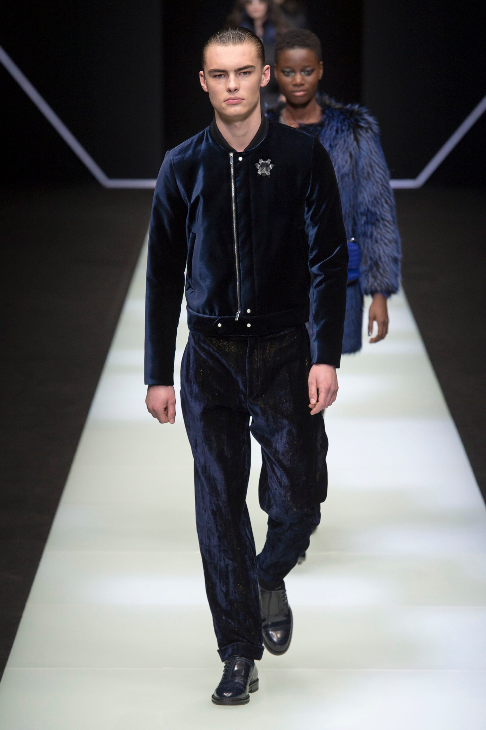 Emporio Armani F/W 18 Look 51