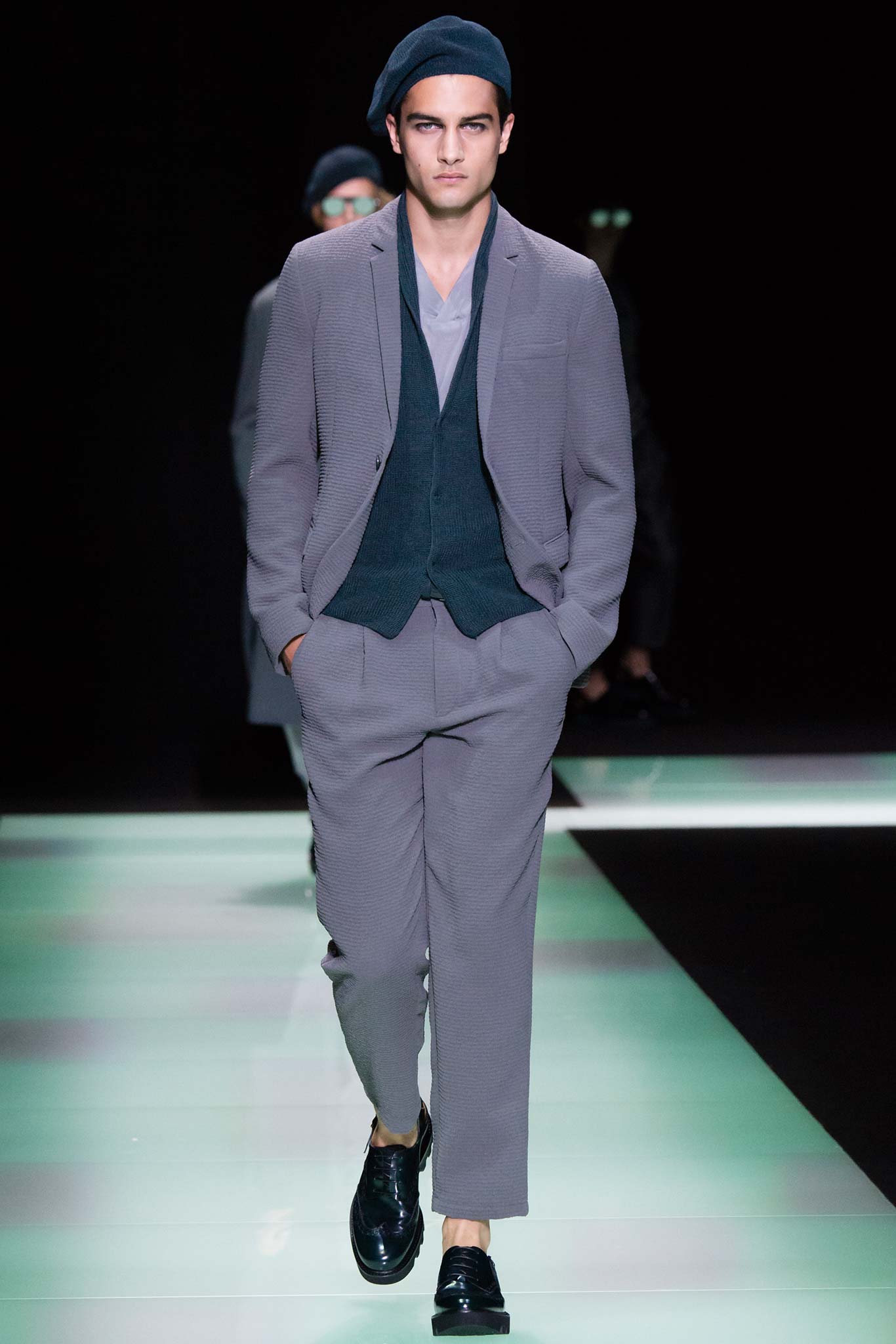 Emporio Armani S/S 16 Menswear Look 32