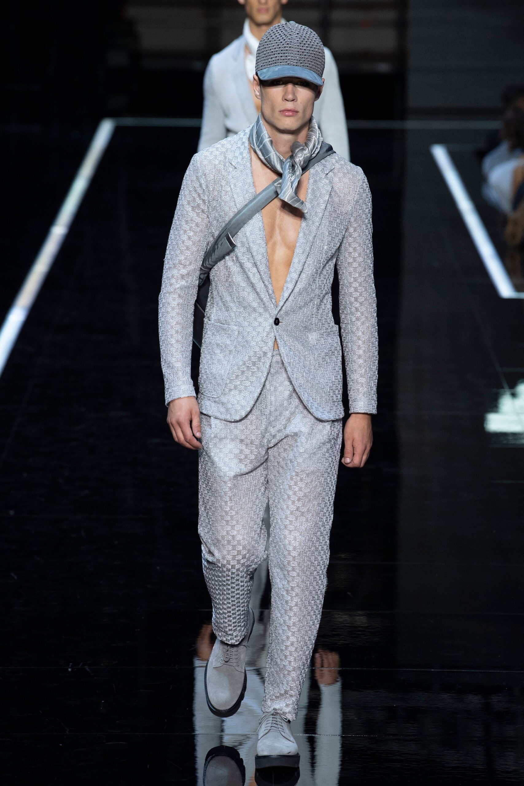 Emporio Armani S/S 19 Menswear Look 74