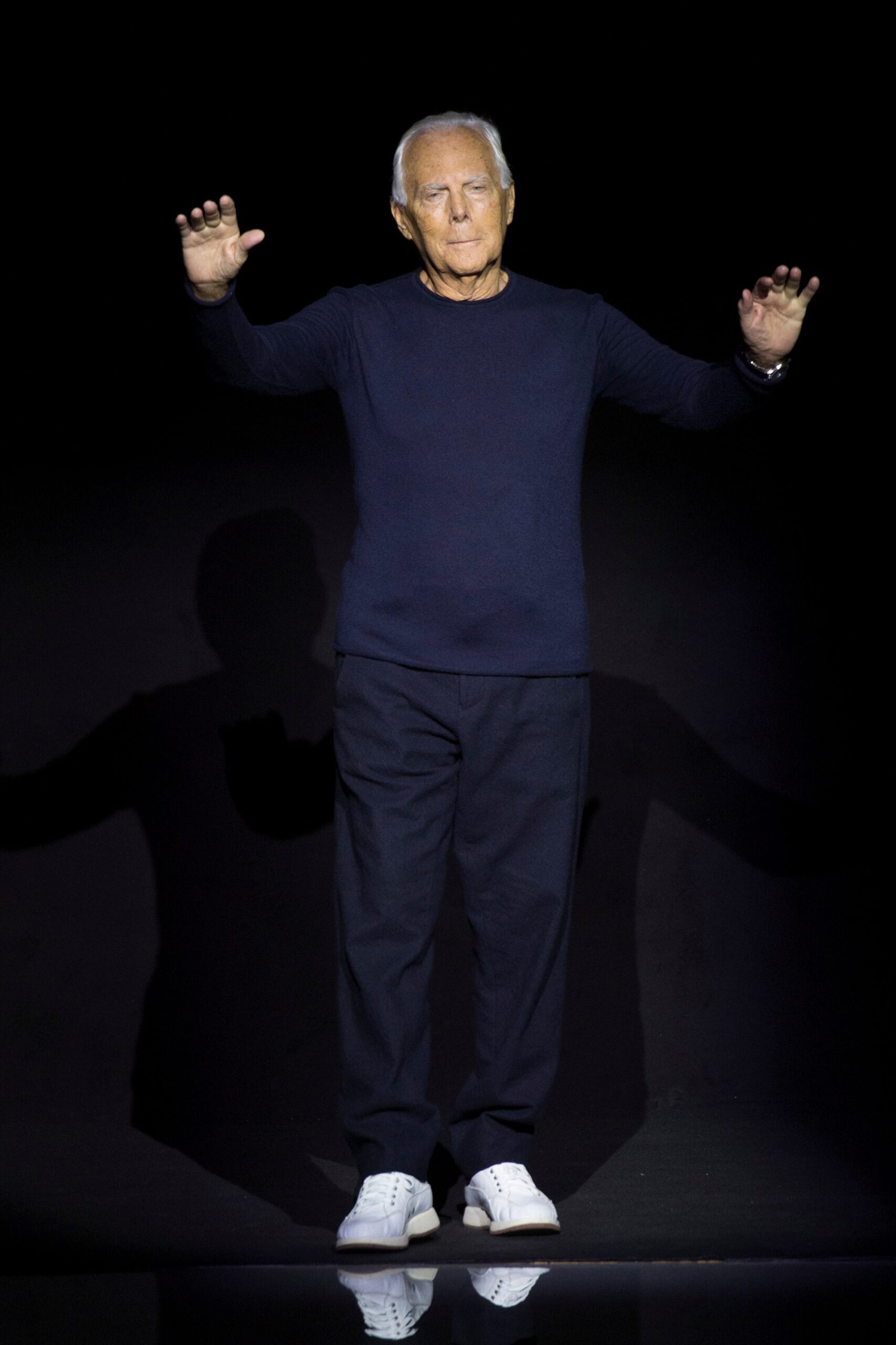 Emporio Armani F/W 16 Look 41