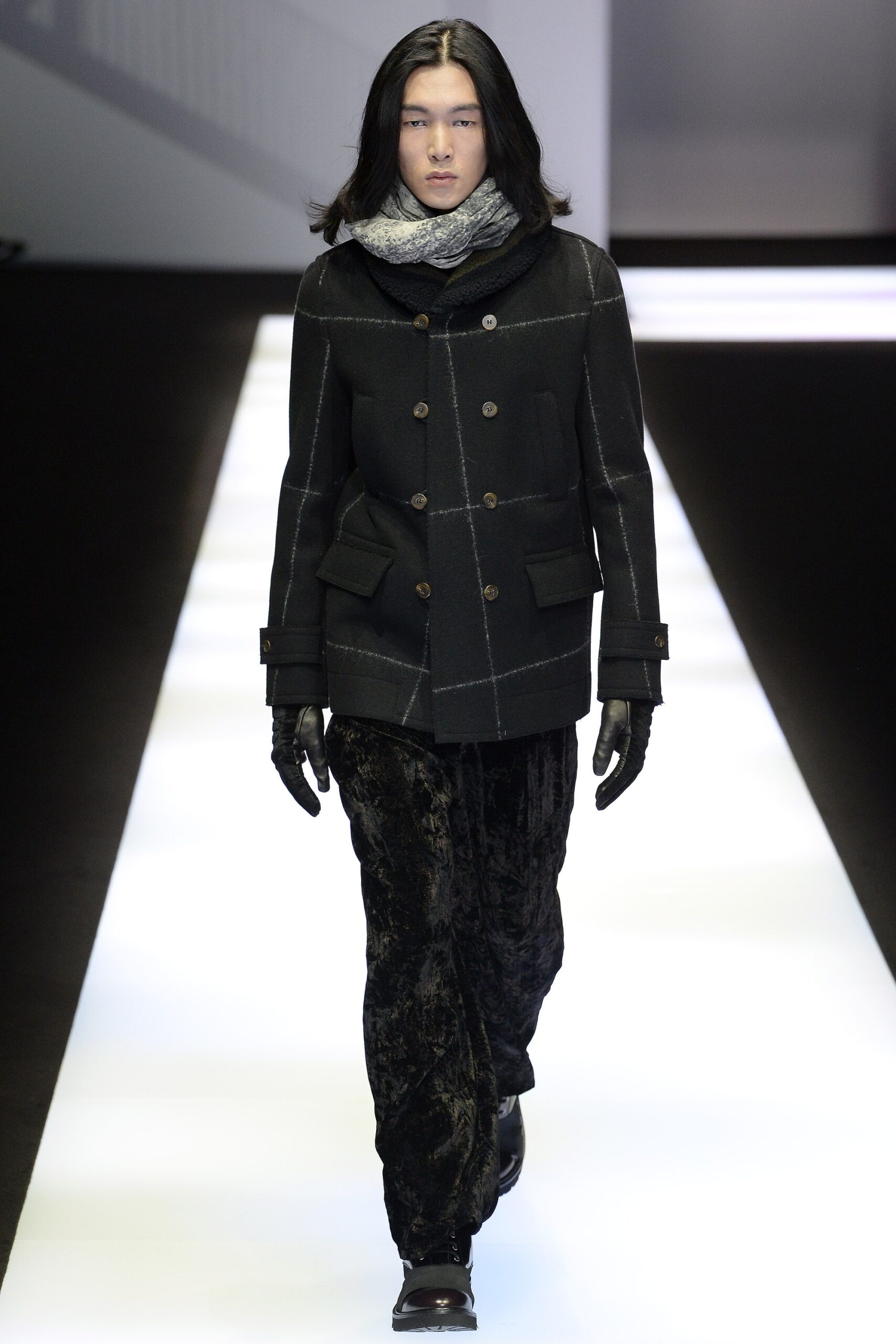 Emporio Armani F/W 17 Menswear Look 42