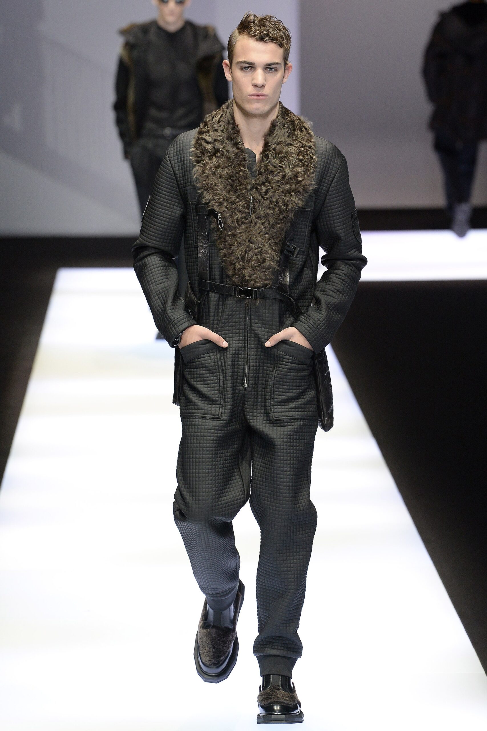 Emporio Armani F/W 17 Menswear Look 43