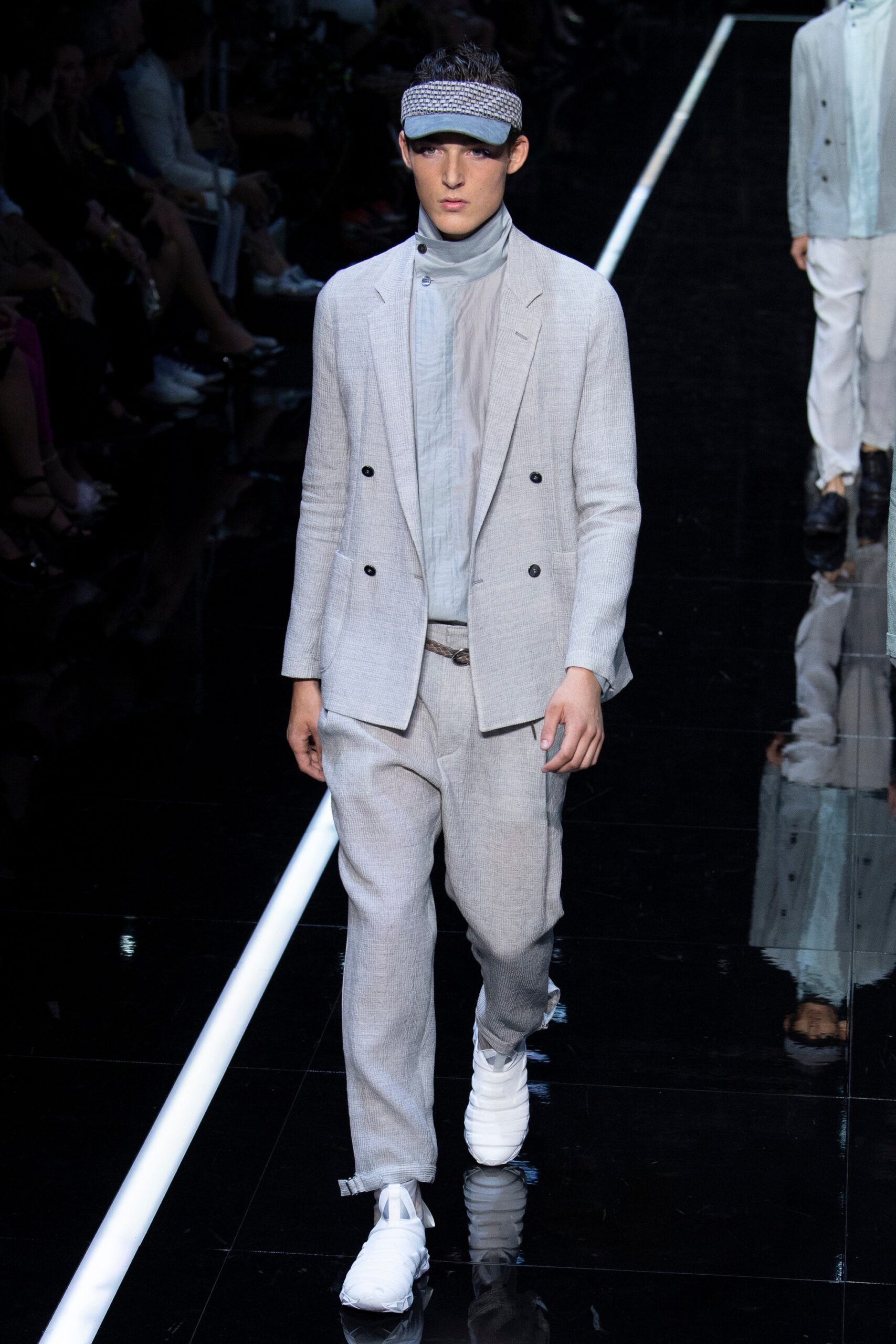 Emporio Armani S/S 19 Menswear Look 79