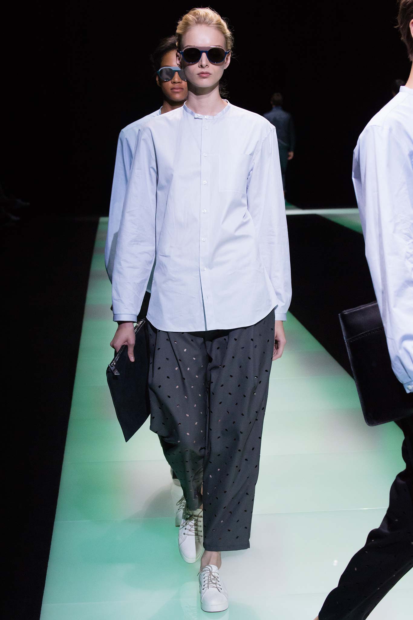 Emporio Armani S/S 16 Menswear Look 40