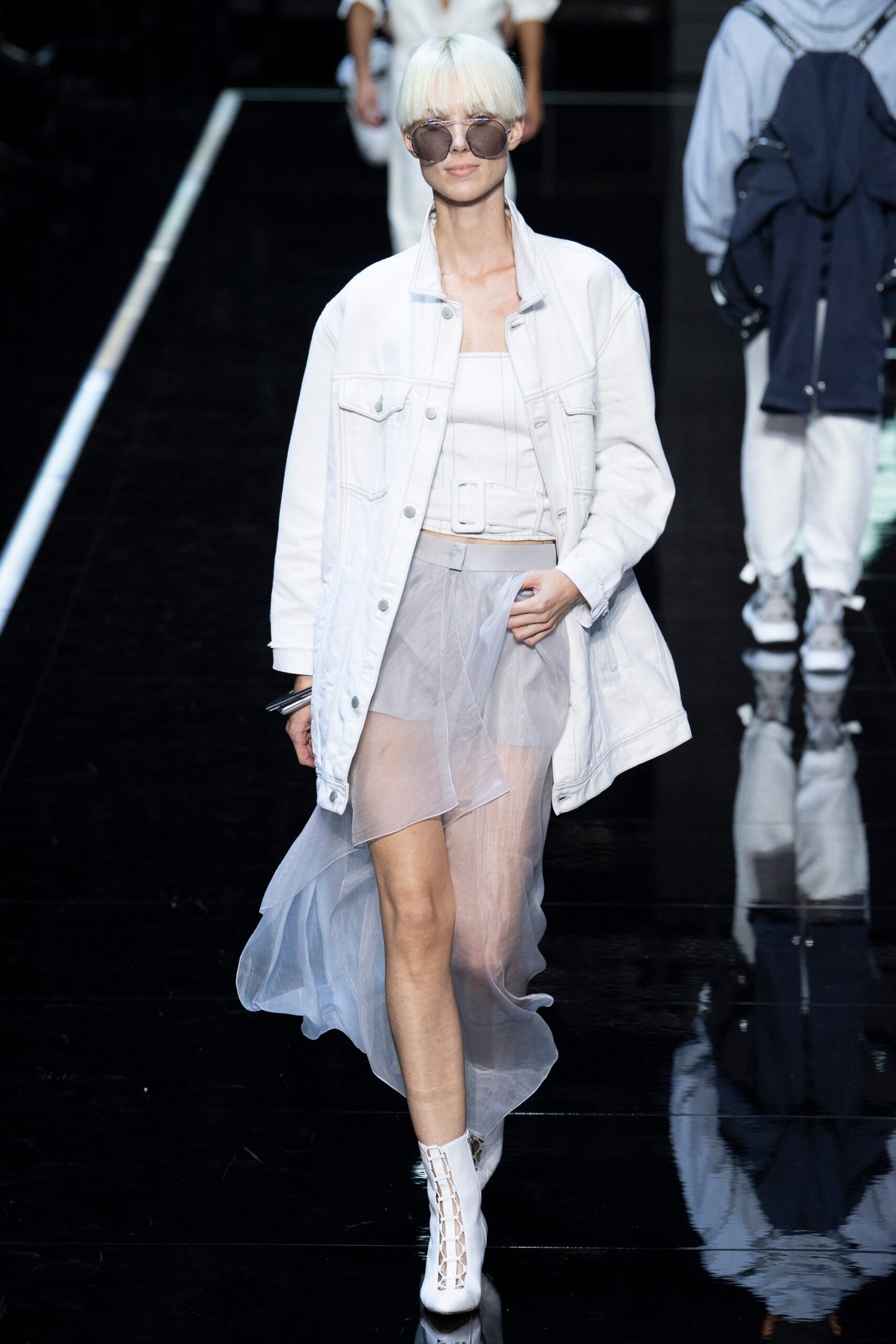 Emporio Armani S/S 19 Menswear Look 86